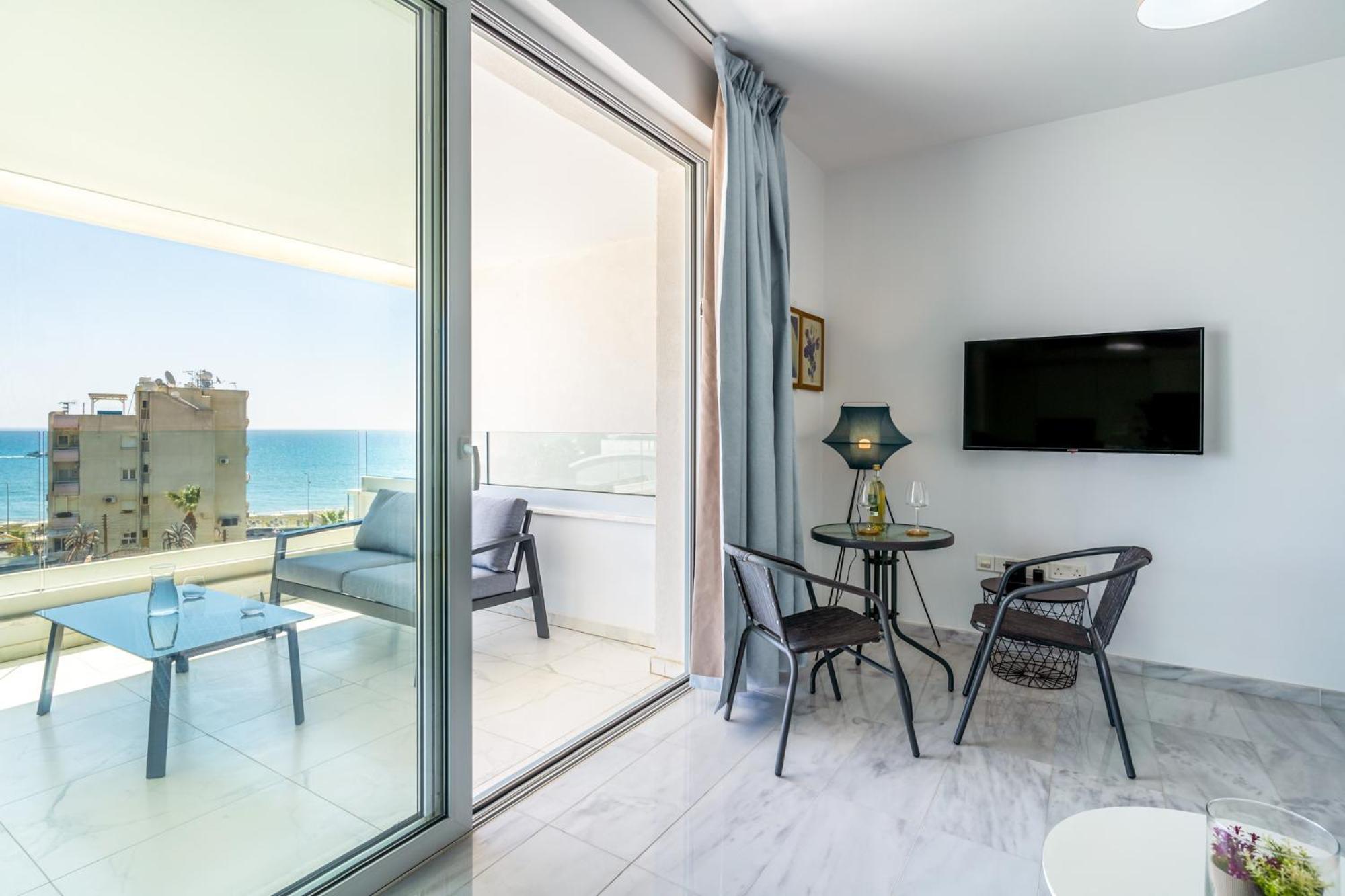 Oyster 1-BR Apt in Larnaca view 5