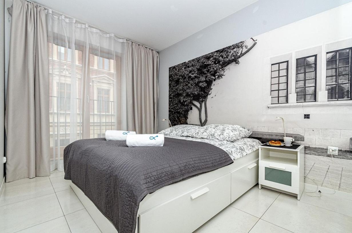 Landmark Apartments view 2