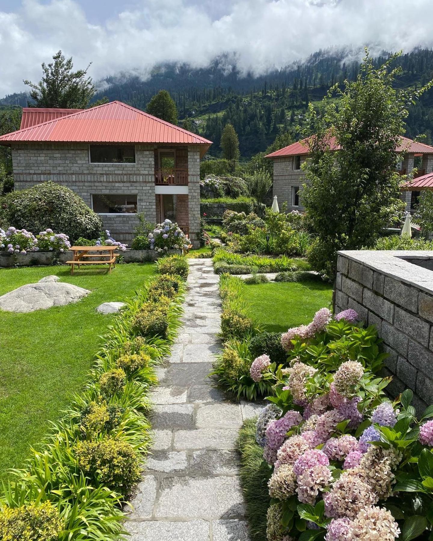 The Amrit Manali - 3BHK Villas view 4
