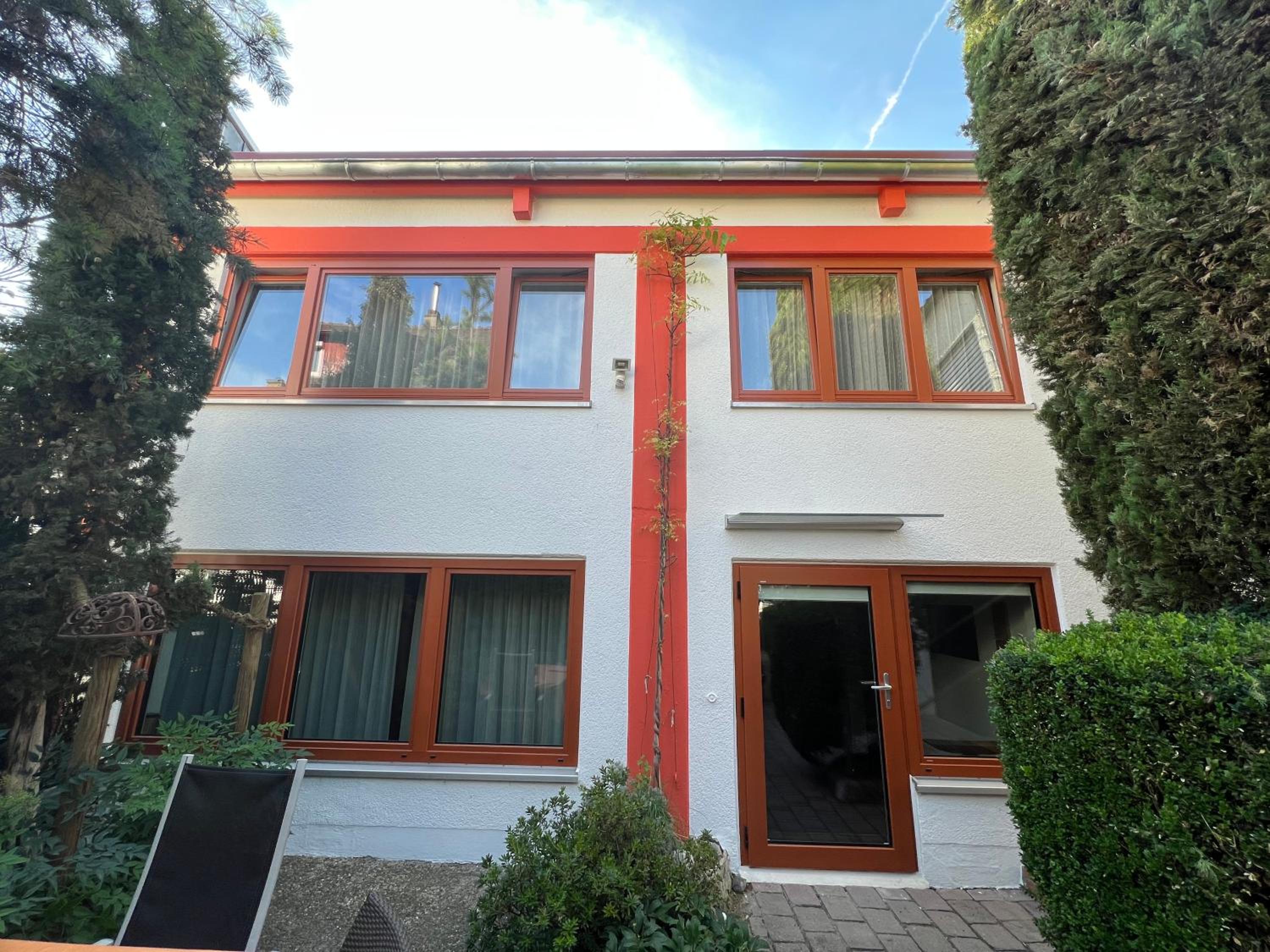 Haus Pia Executive Suites