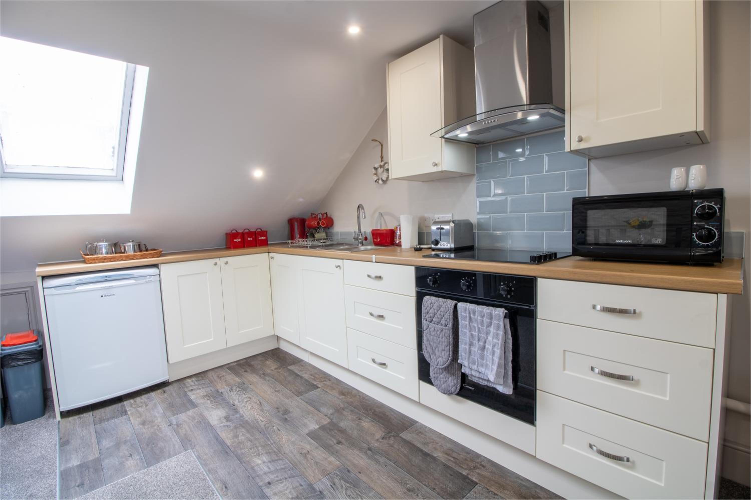 Harbour View- Cosy Maisonette, Close to Brixham Harbour view 4
