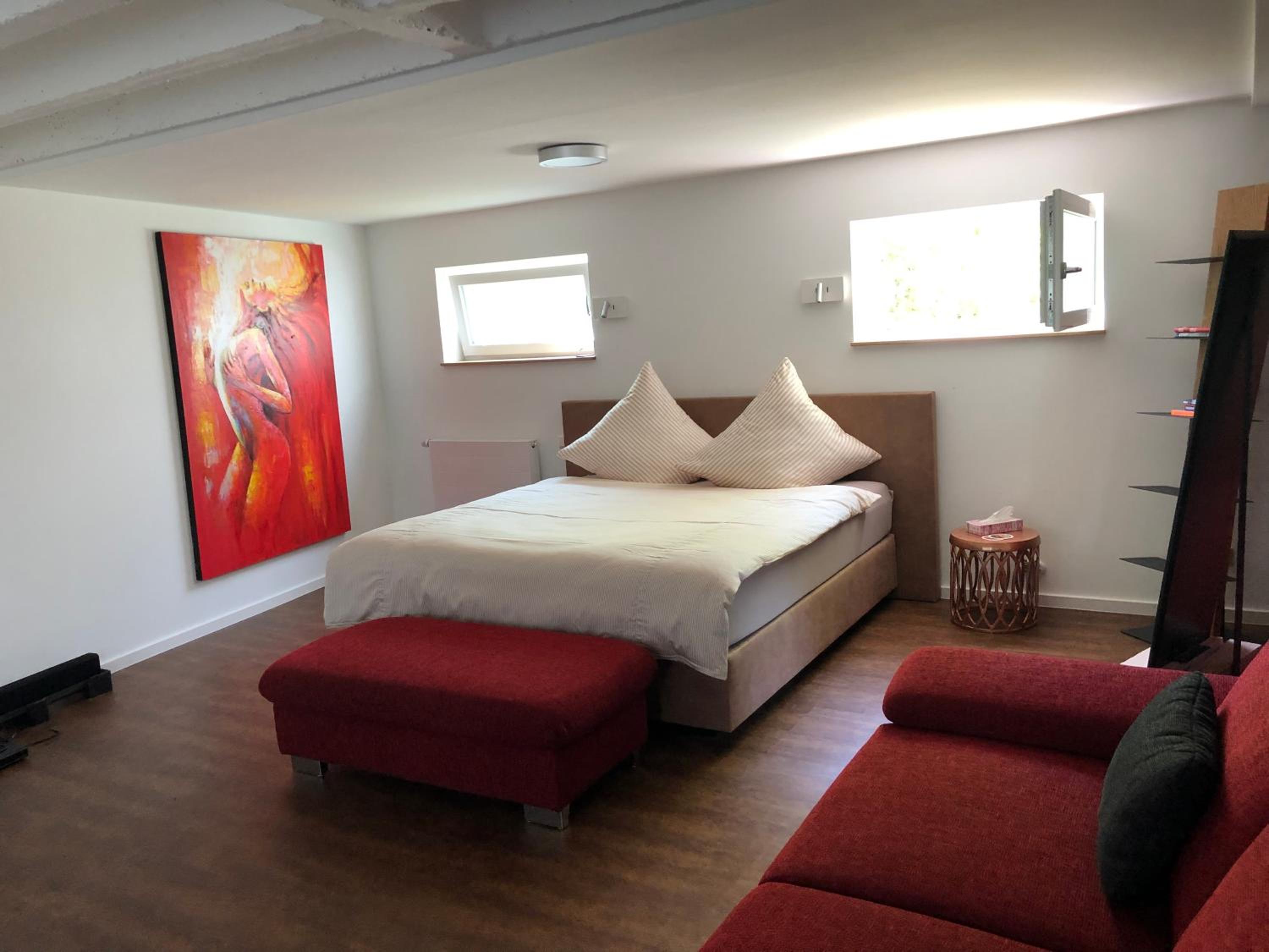 Haus Pia Executive Suites