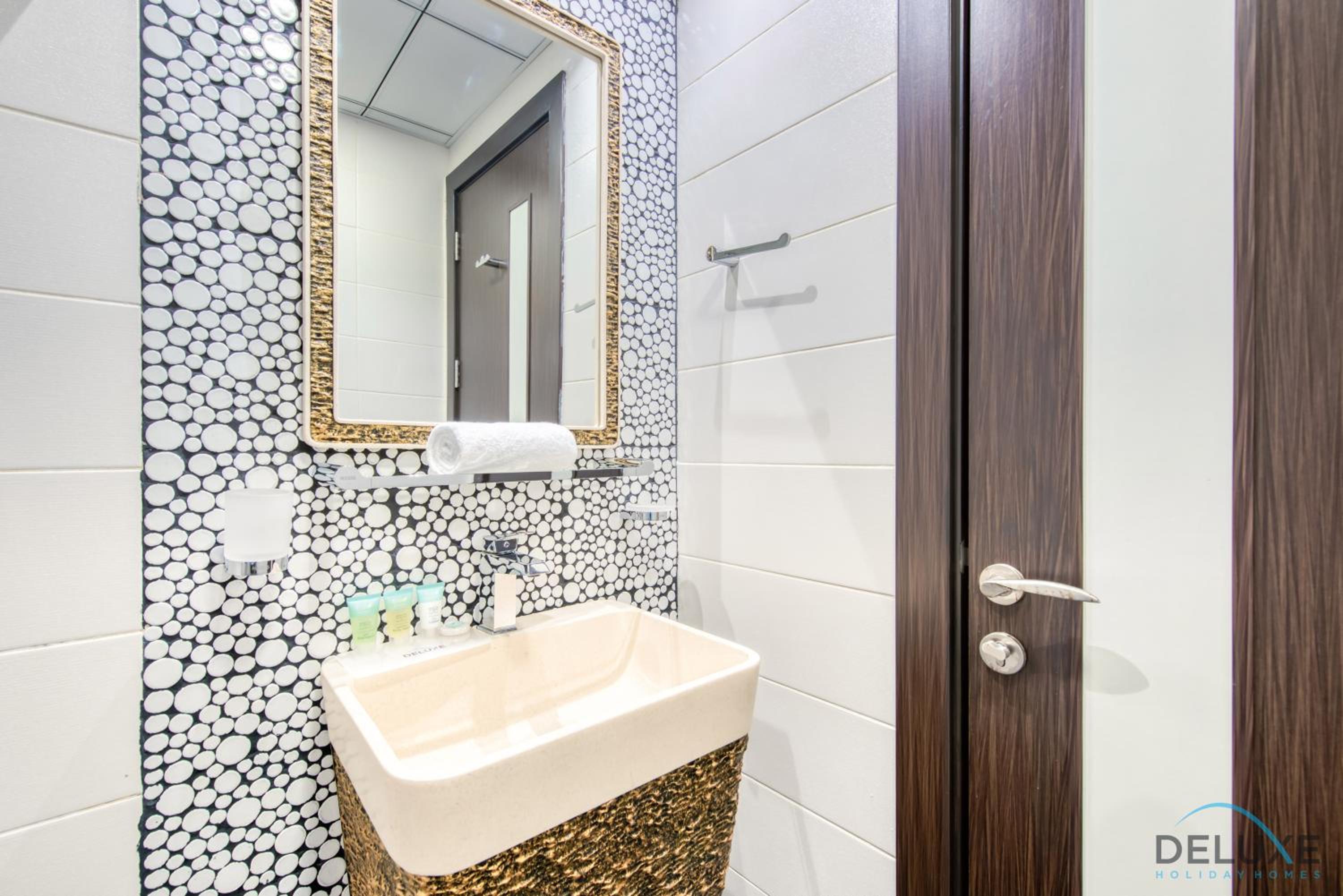 Classy 1BR at Bayz by Danube Business Bay by Deluxe Holiday Homes