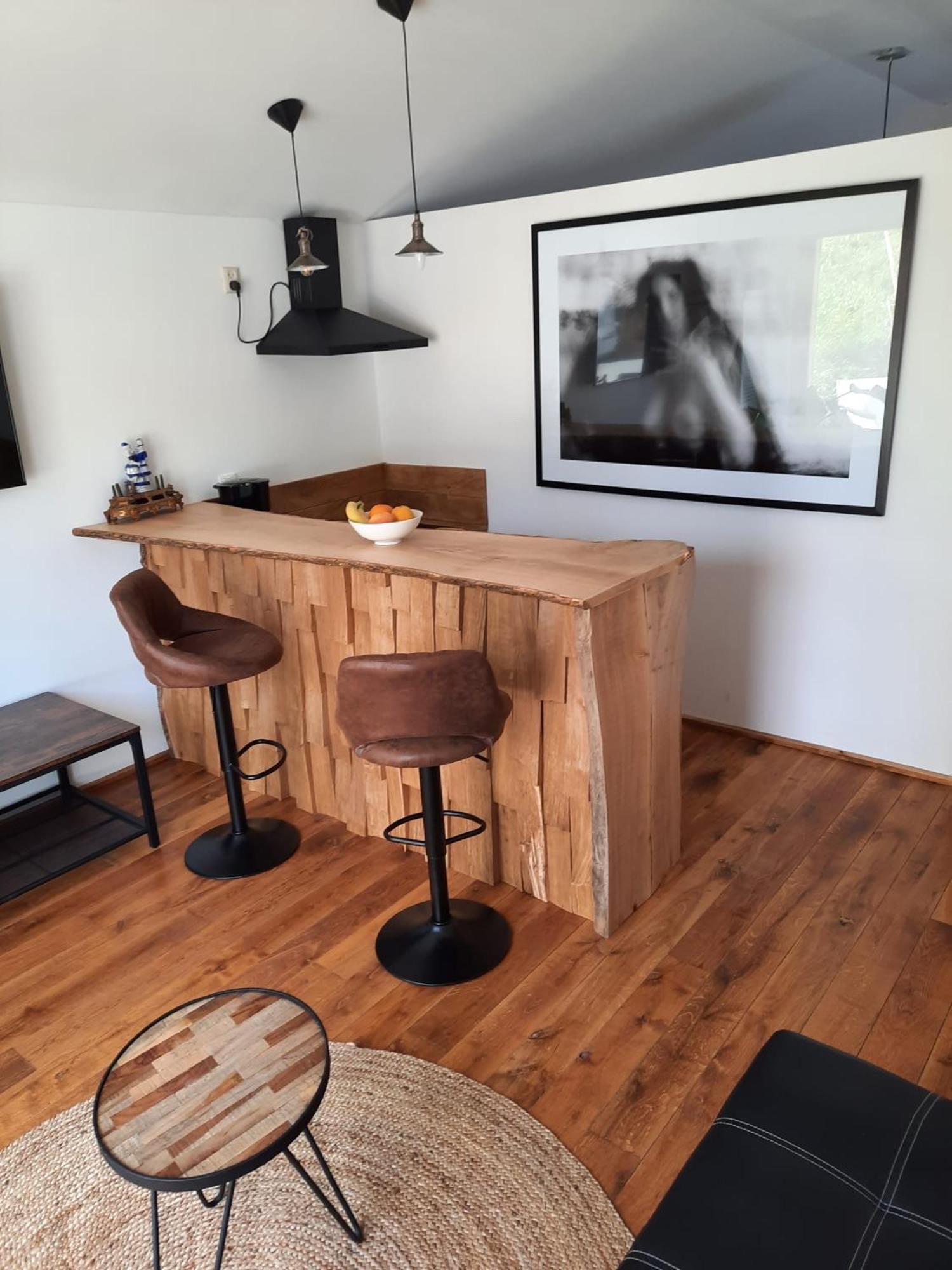 Arthouse Lola view 5