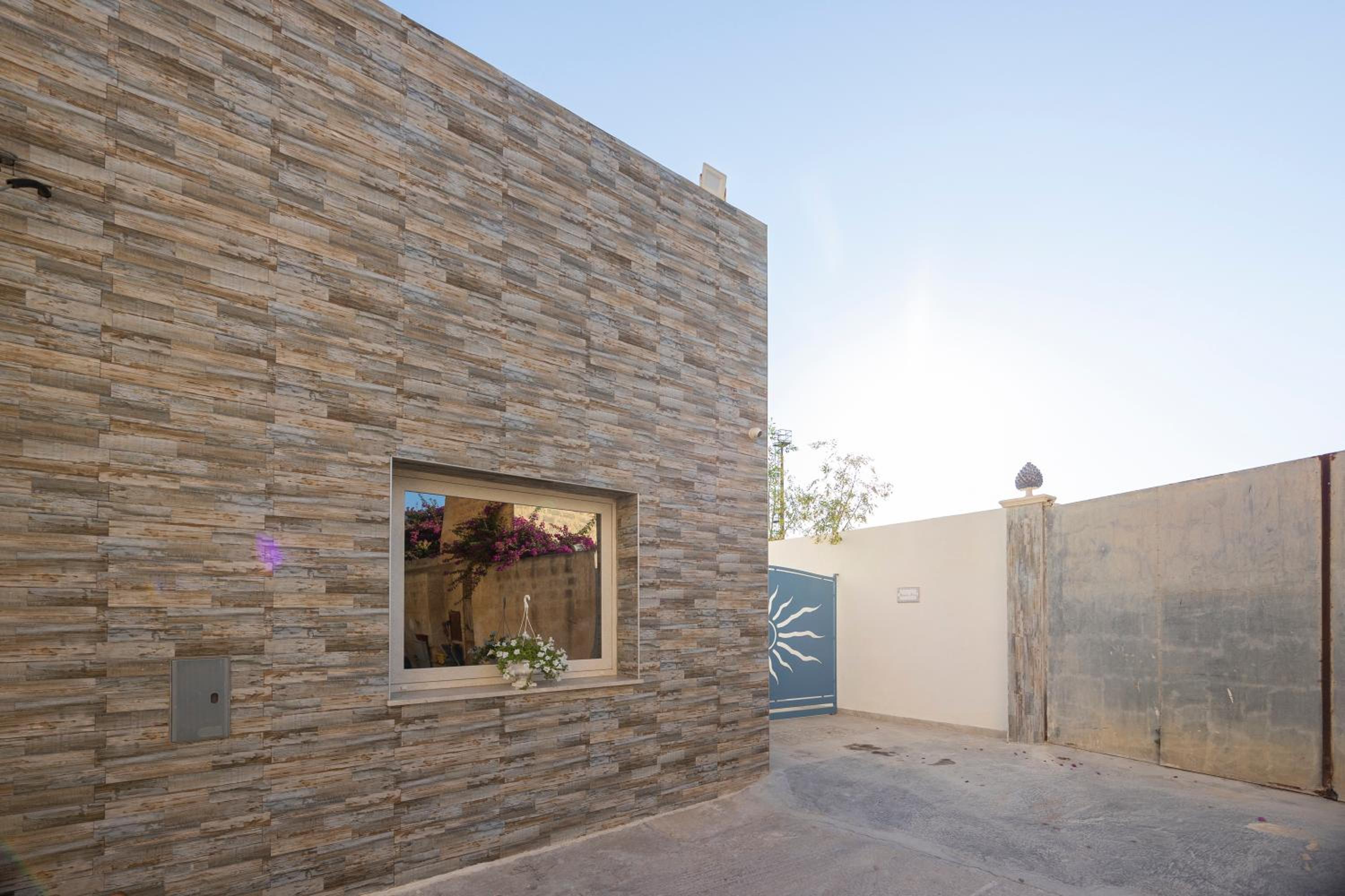 Maison Nina view 2