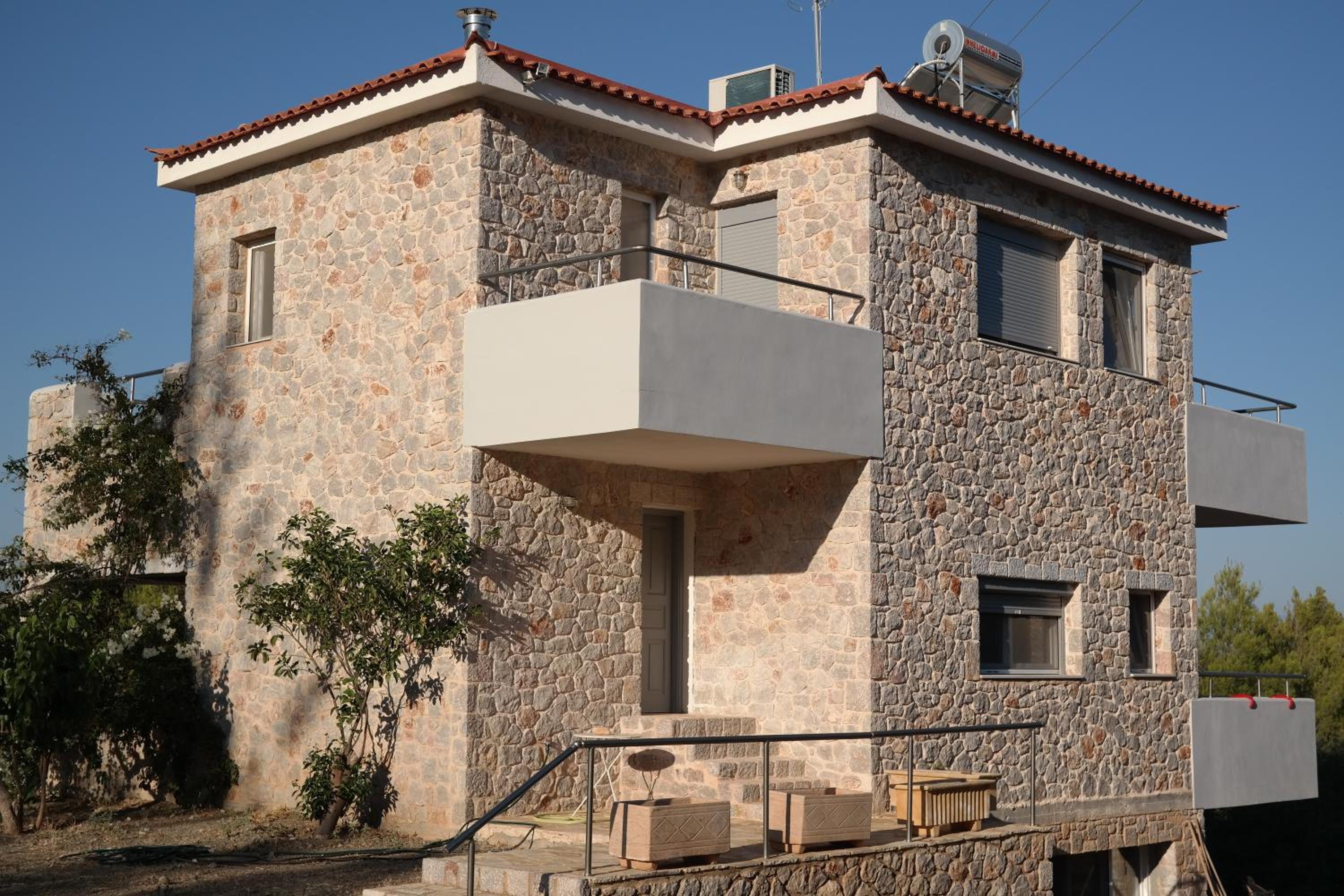 Villa La Fontaine - 4,000sqm Quiet Luxury
