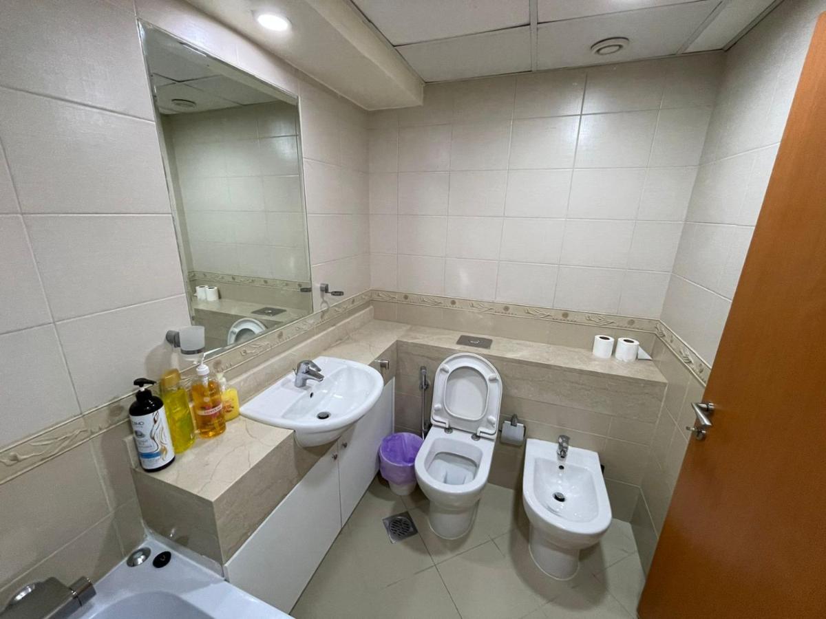 [METRO] Premium Location Lovely 2 Bedroom In JLT