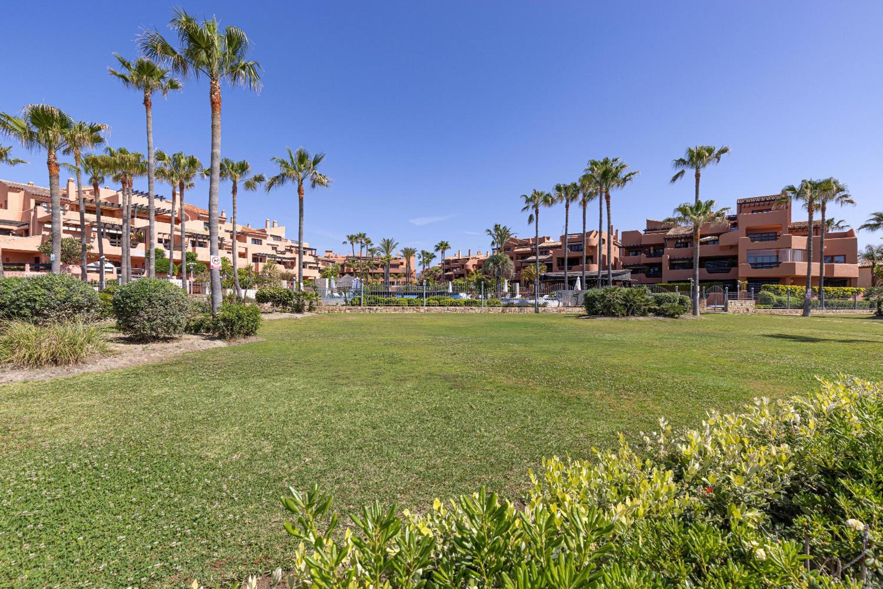 Exclusive frontline beach penthouse