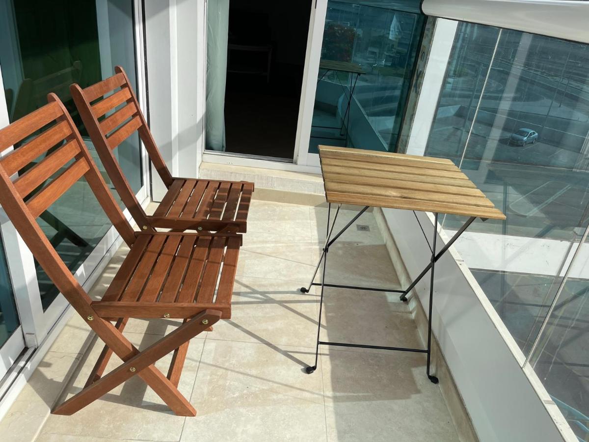 [Near Metro]Beautiful Modern 2 Bedroom Apt