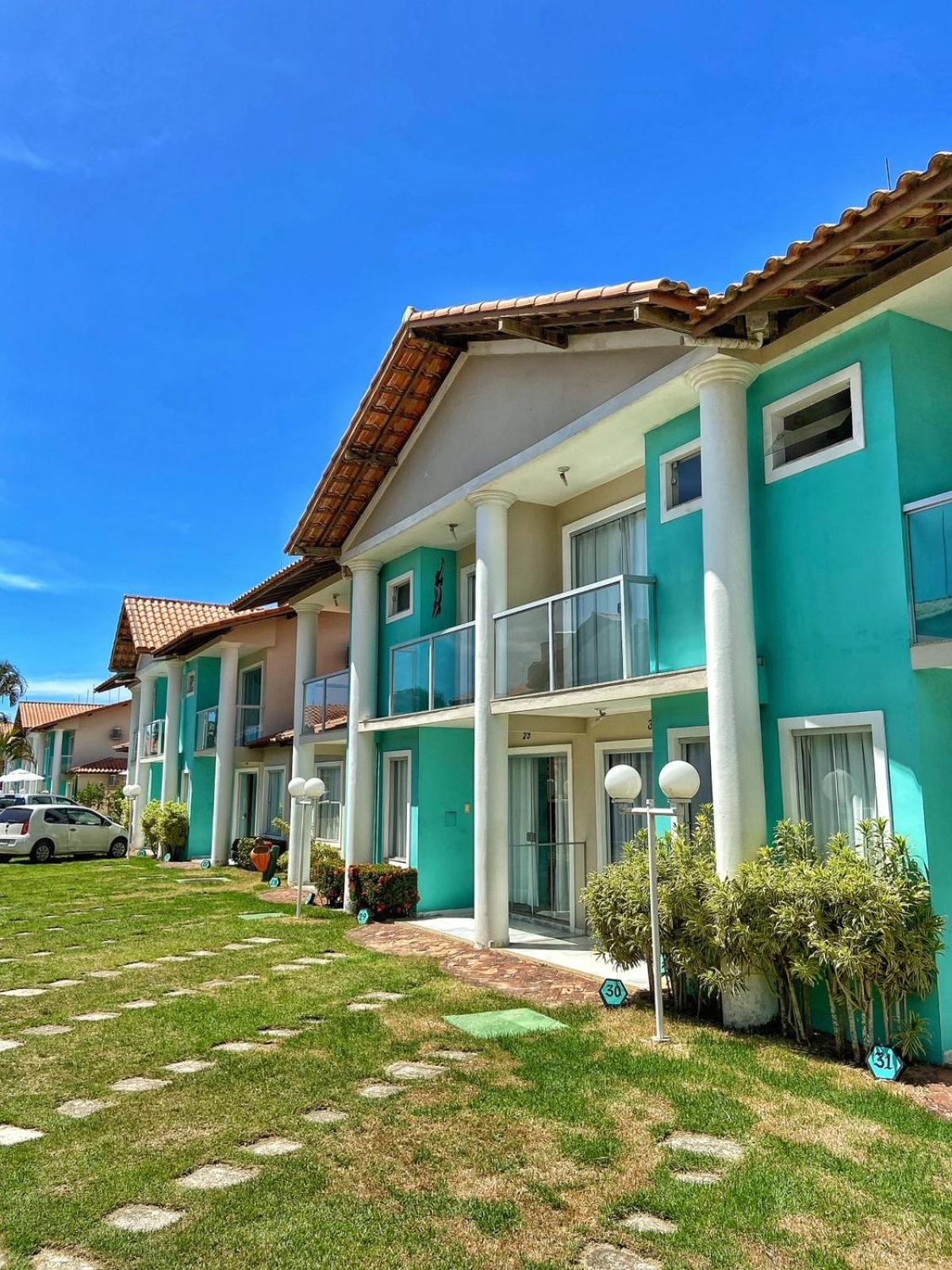 Apartamento 10 - Praia Taperapuã- BA- Próximo ao Axé Moi -até 8 pessoas