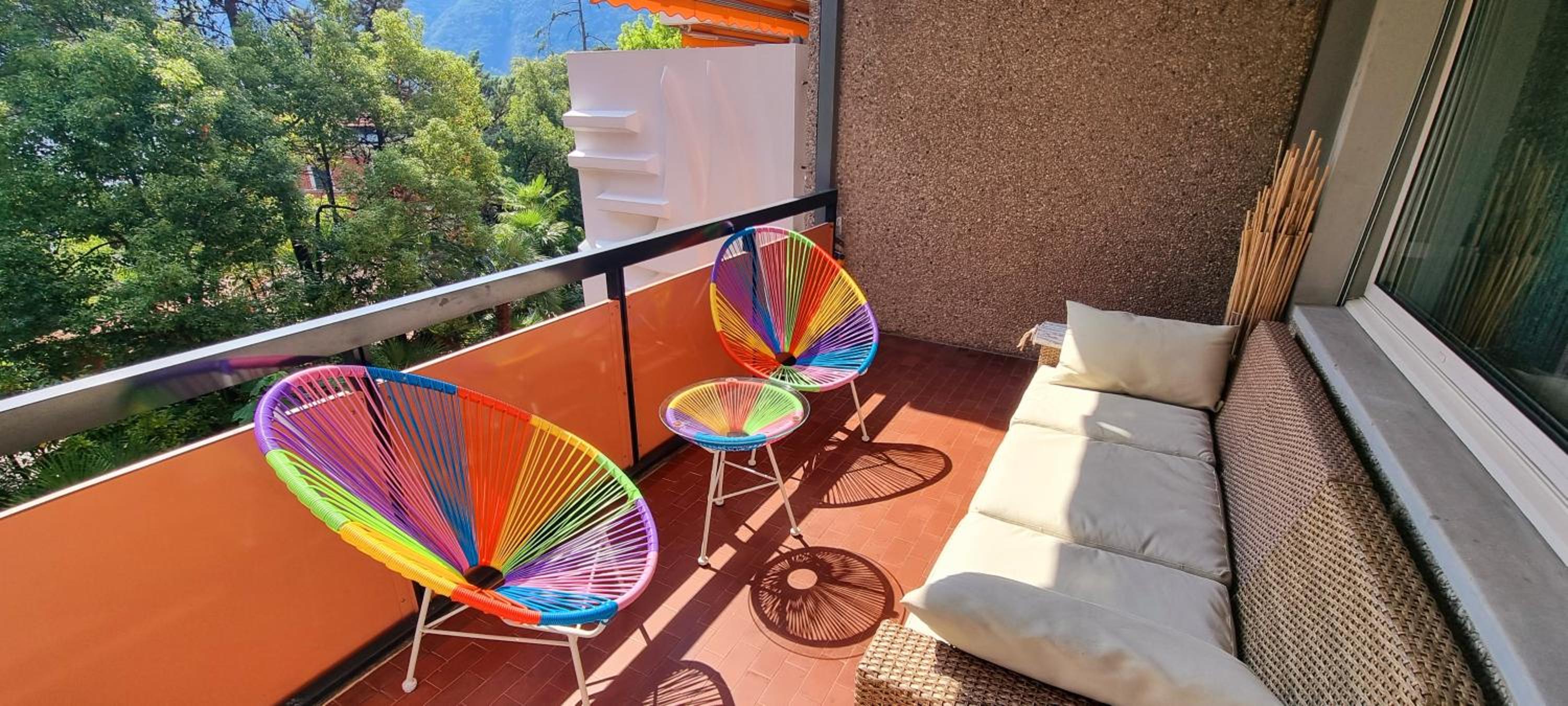 Bissone Apartment