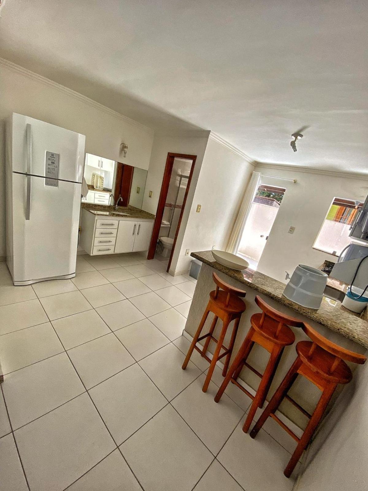 Apartamento 10 - Praia Taperapuã- BA- Próximo ao Axé Moi -até 8 pessoas