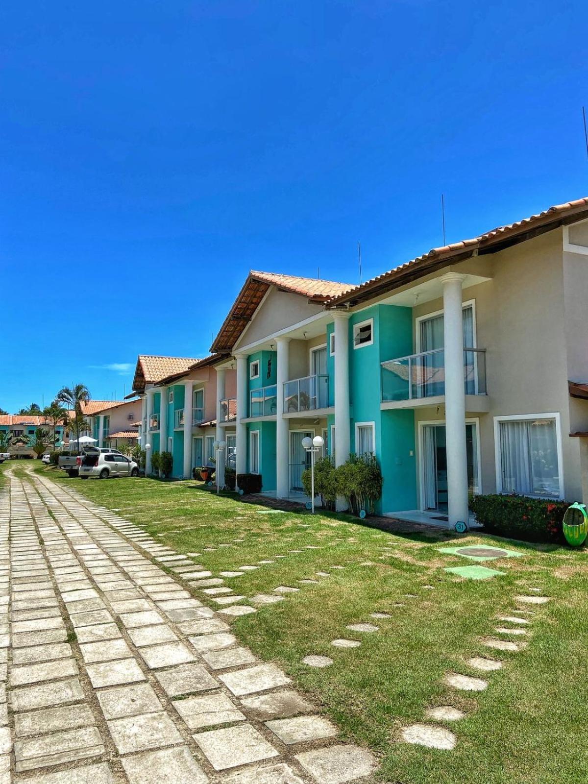 Apartamento 10 - Praia Taperapuã- BA- Próximo ao Axé Moi -até 8 pessoas