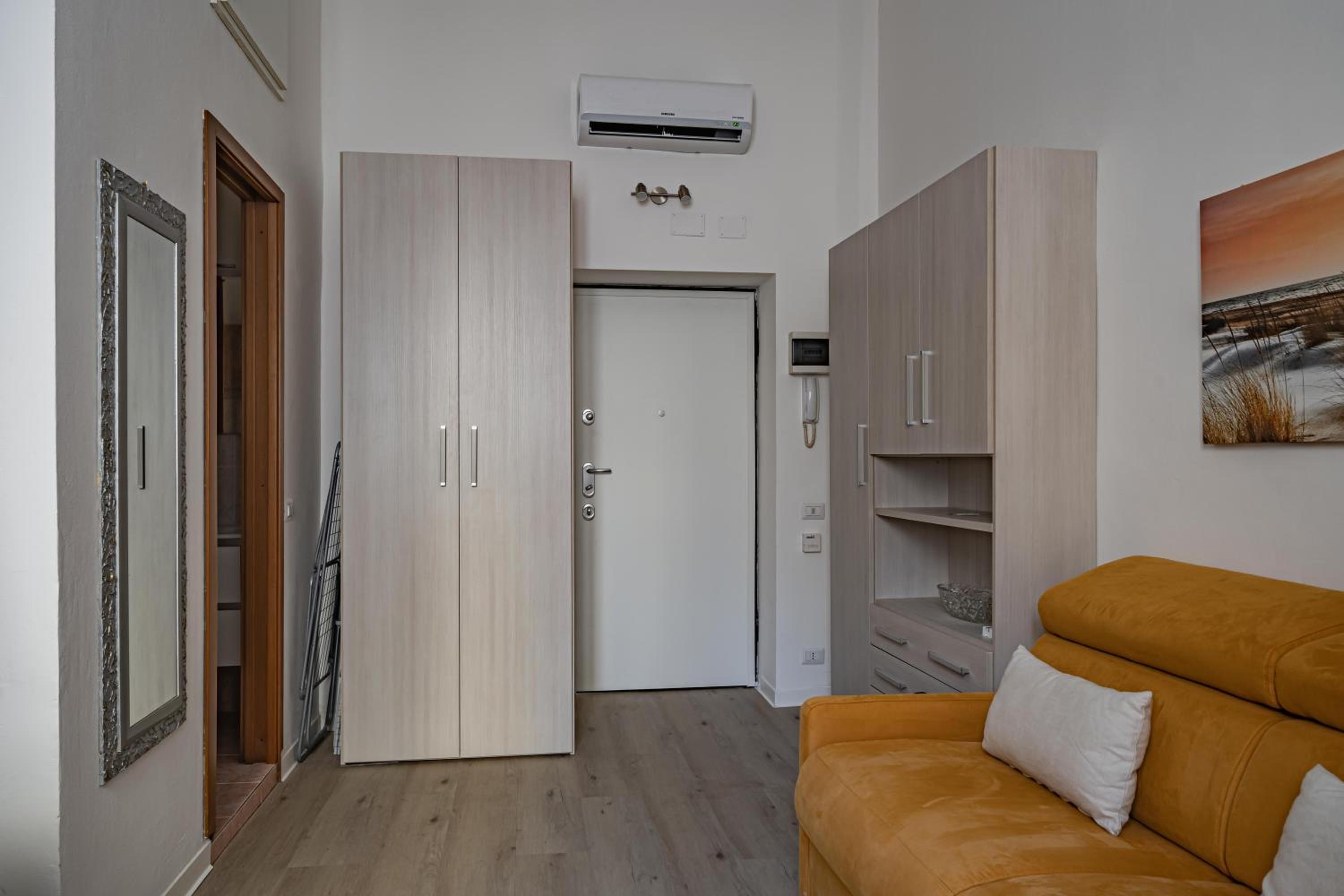 Milano, La Casetta di Beatrice - by Host4U