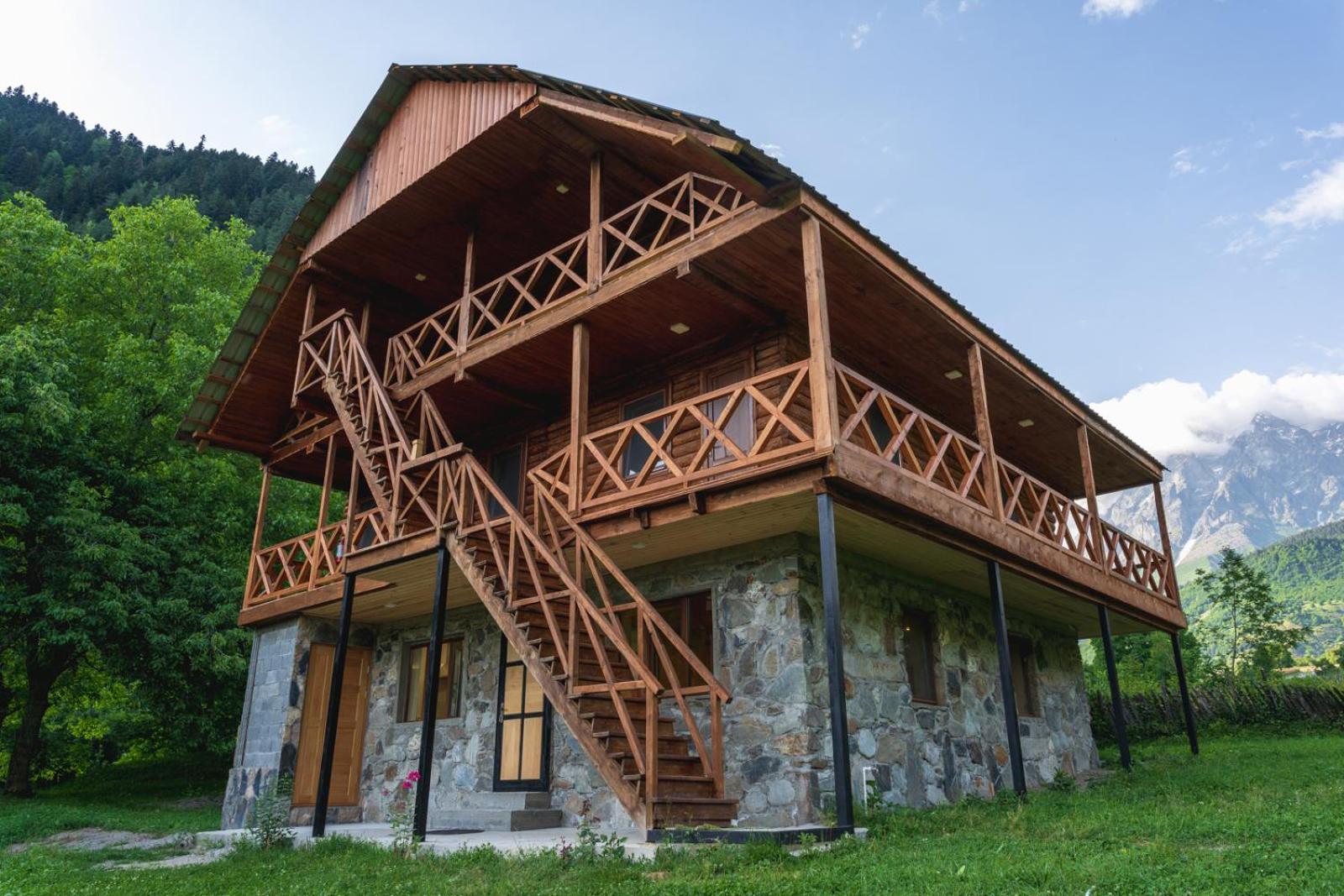 Guest House - Mare en Mestia