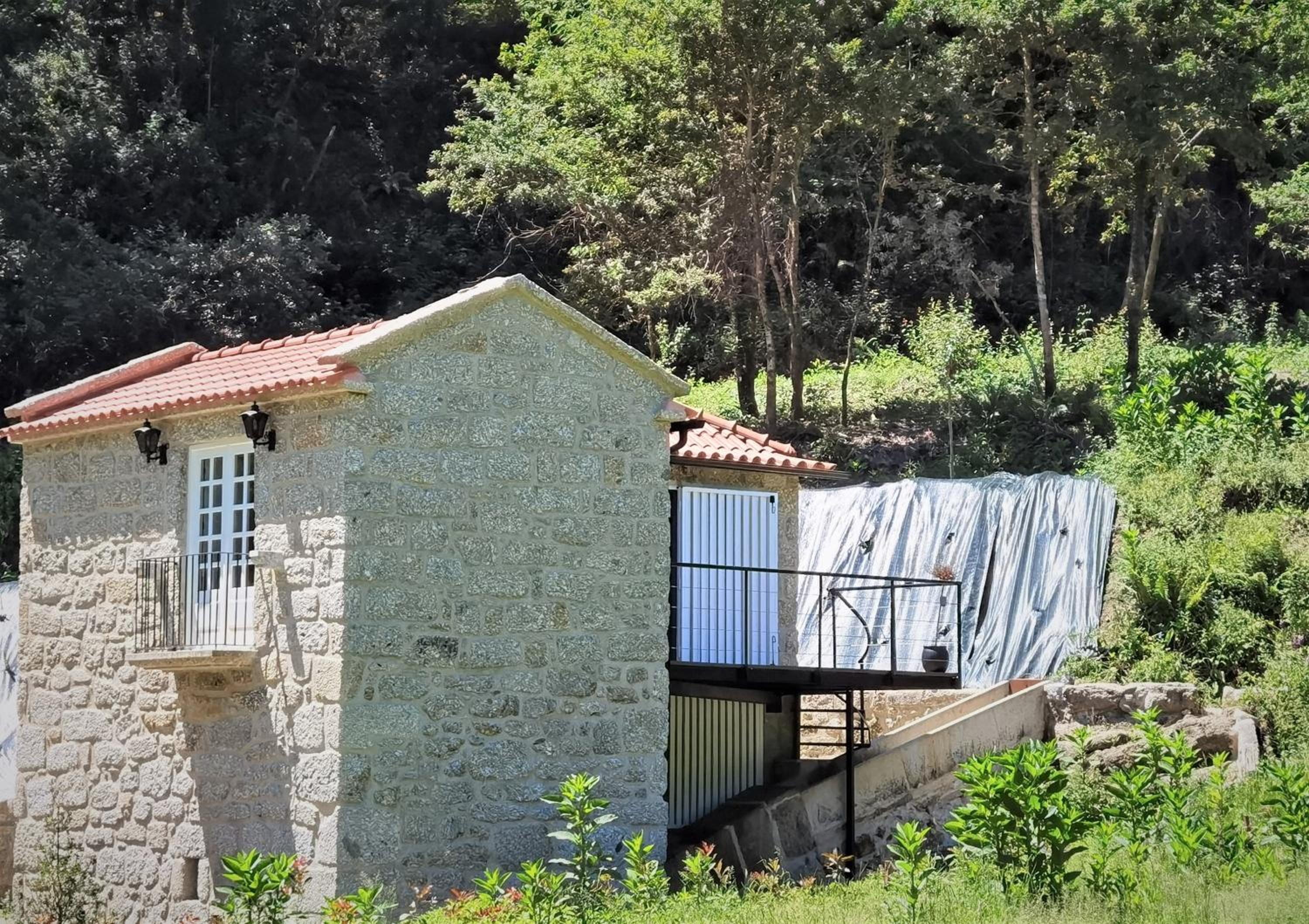 Mill House by the River view 4