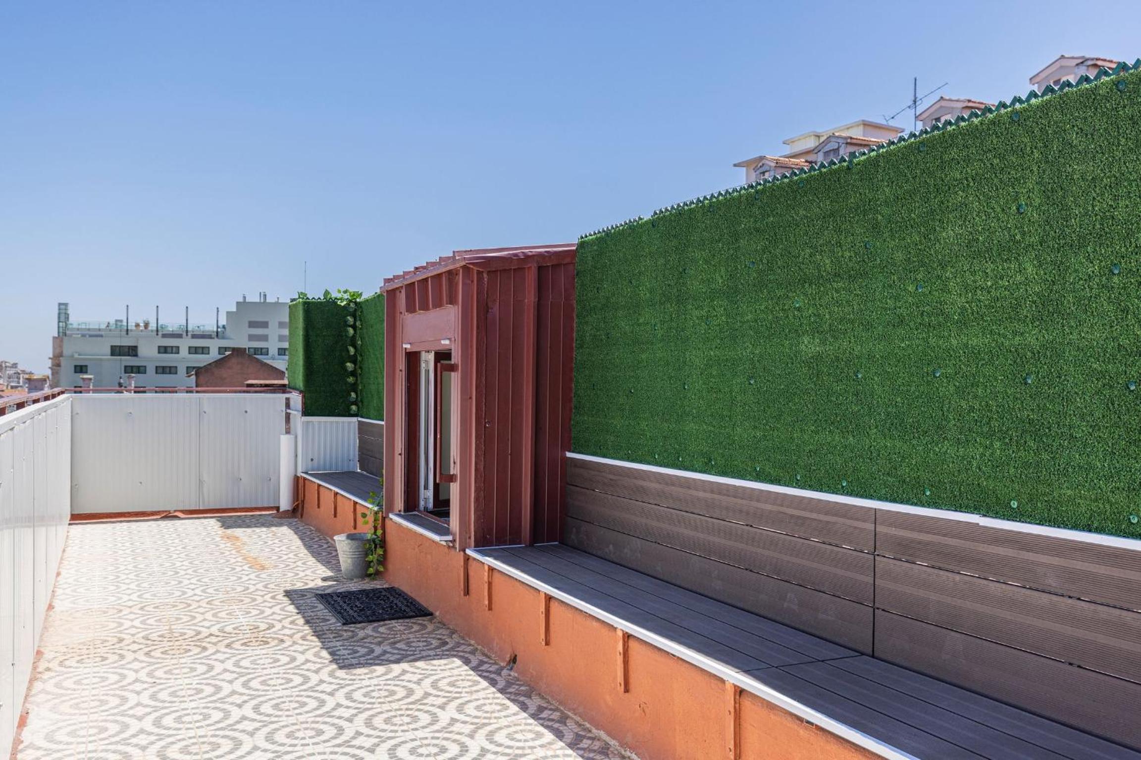 Glória´s Terrace by LovelyStay view 5
