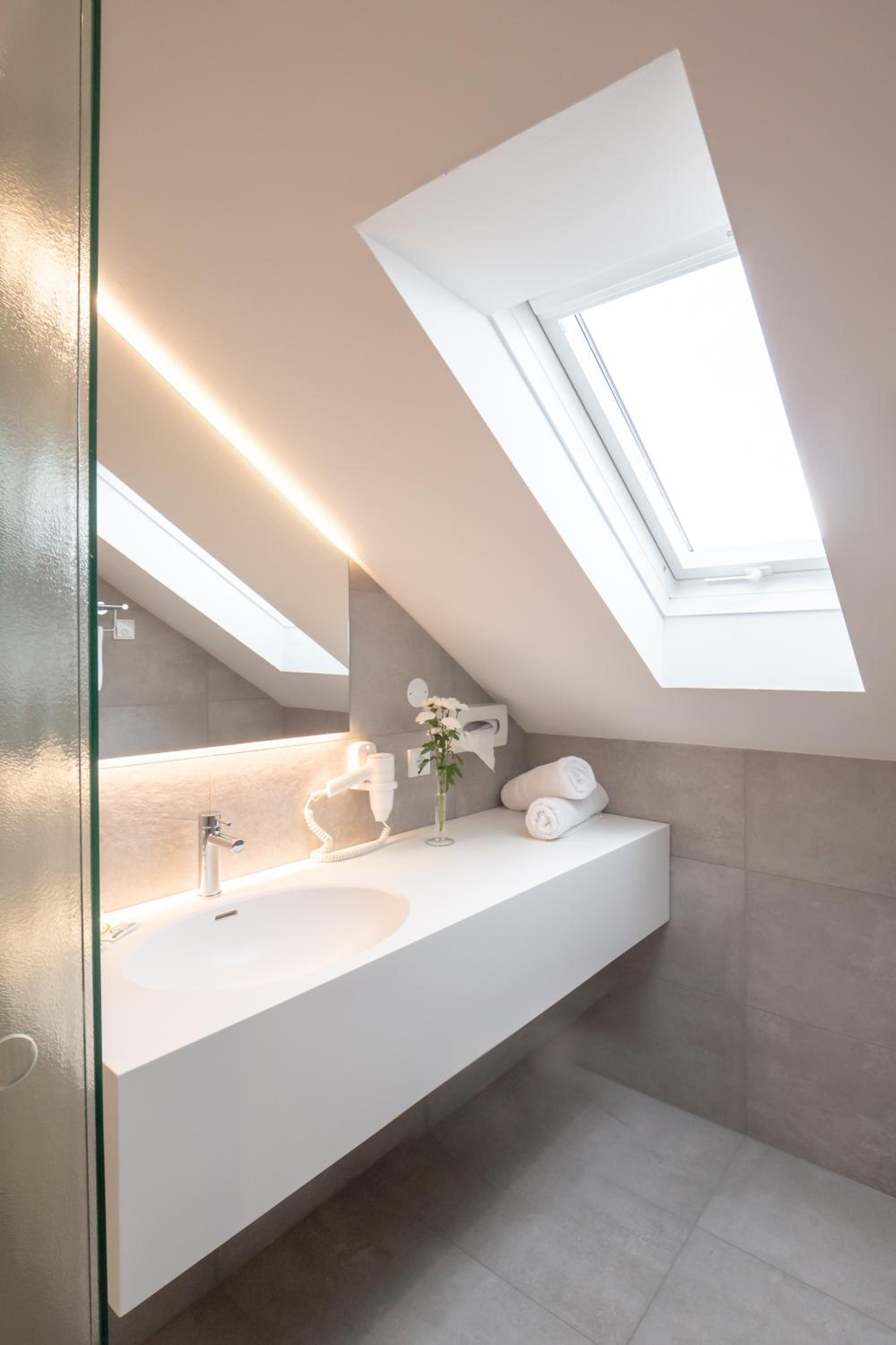 Hotel Weiss S