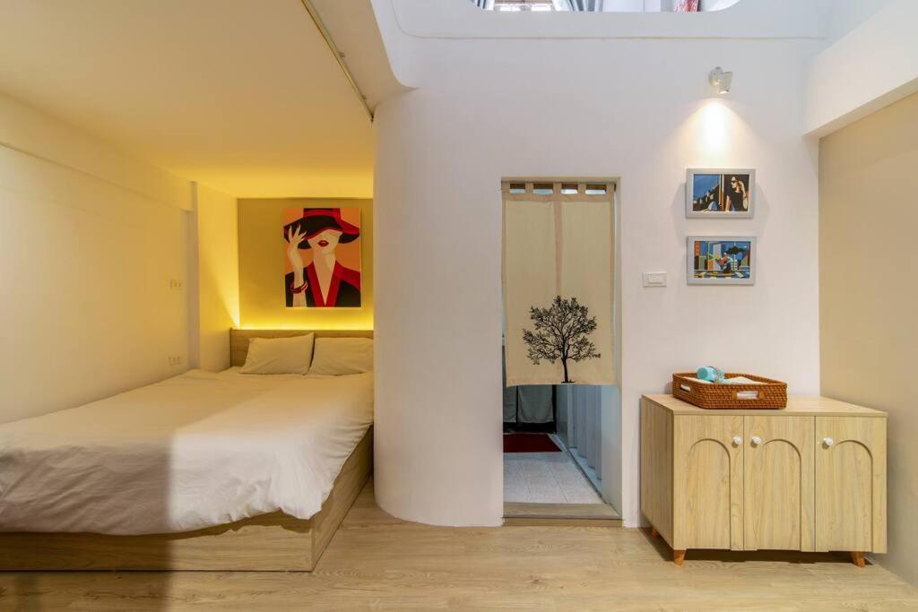 Holly HideAway-Cozy Nest -Balcony- City Center