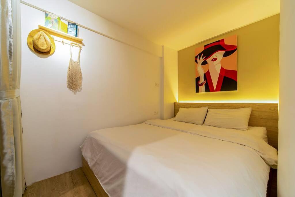 Holly HideAway-Cozy Nest -Balcony- City Center