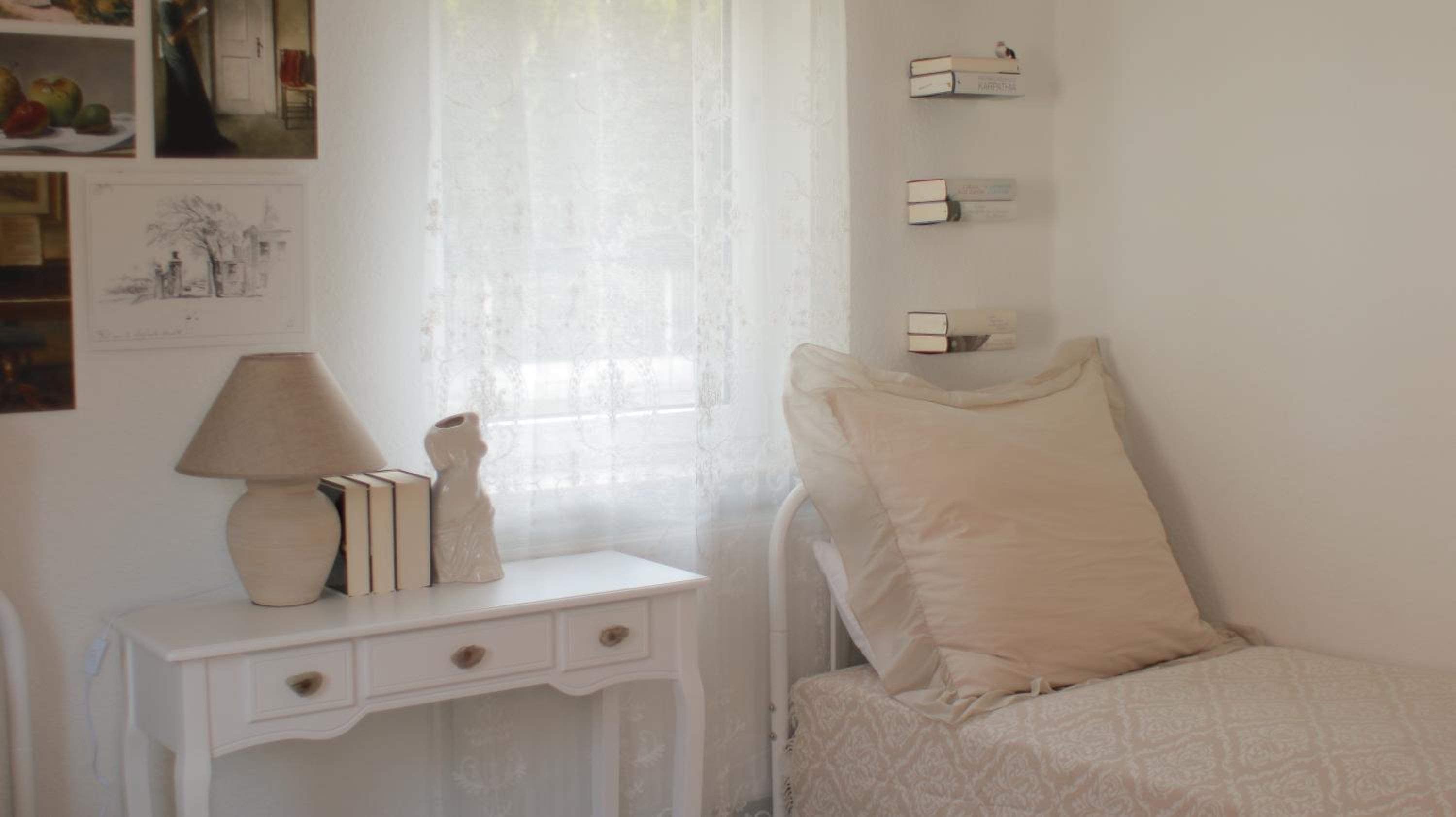 Apartments Cassel - mit Smart TV und Parkplätzen - für Singles, Paare, Familien und Gruppen