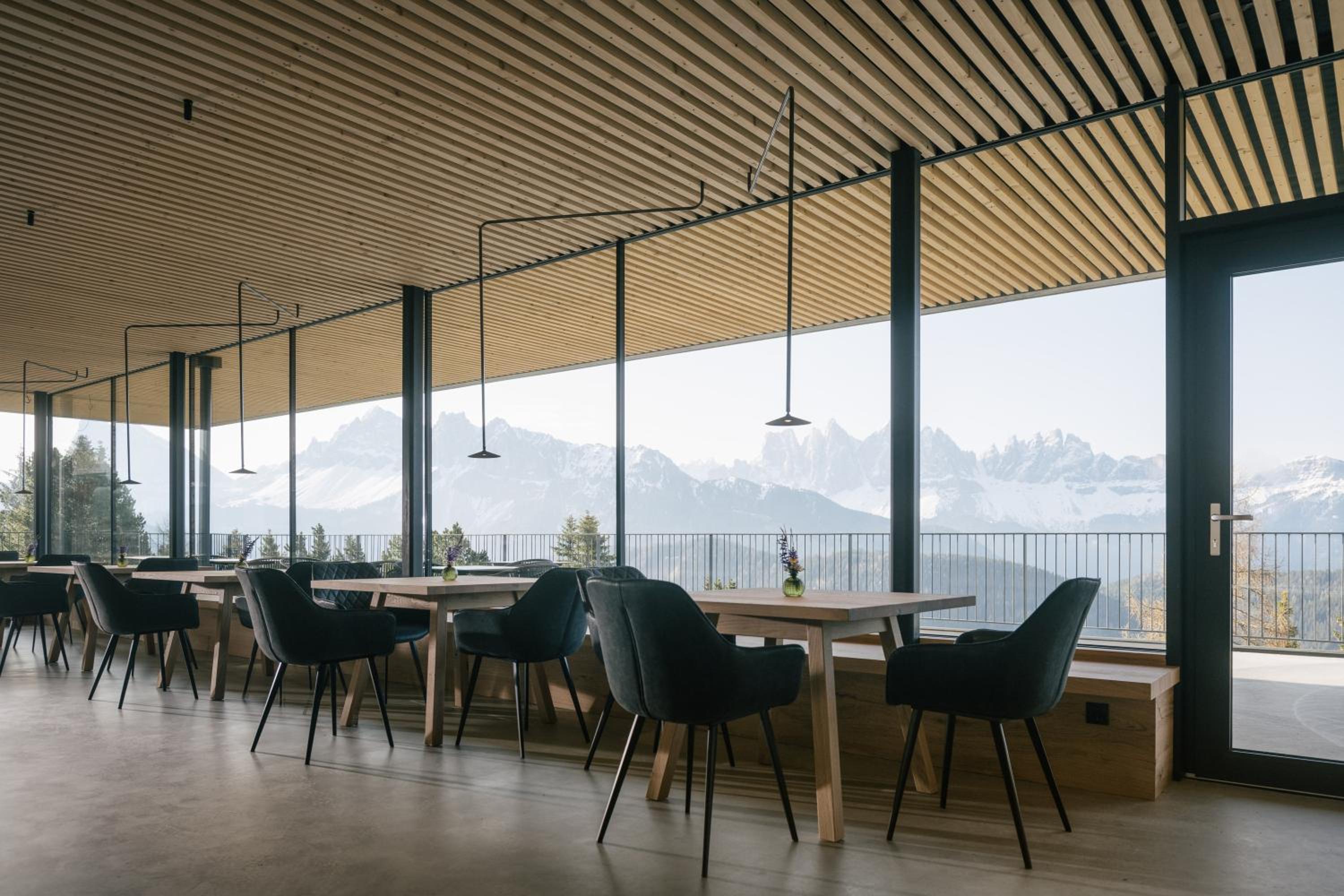 anders mountain suites 1 en Brixen — dining