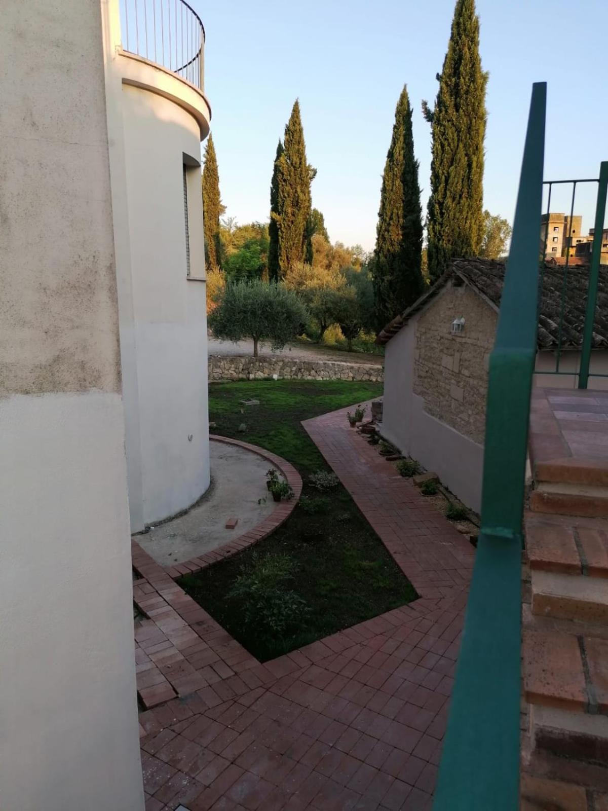 Photo 30