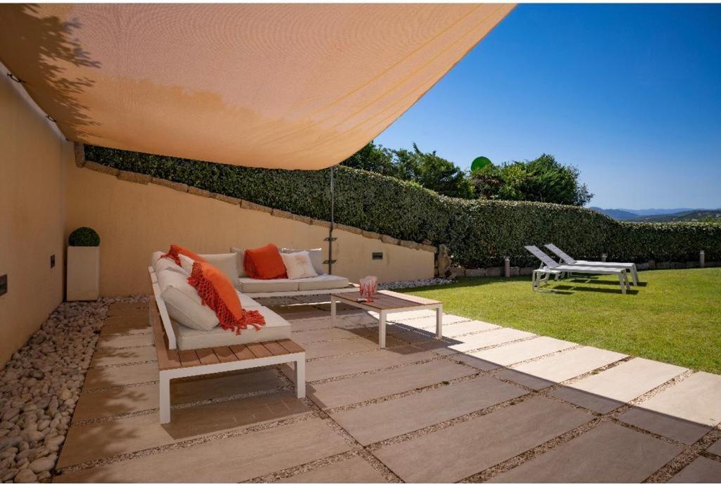 Residenza Grazia sul mare view 2