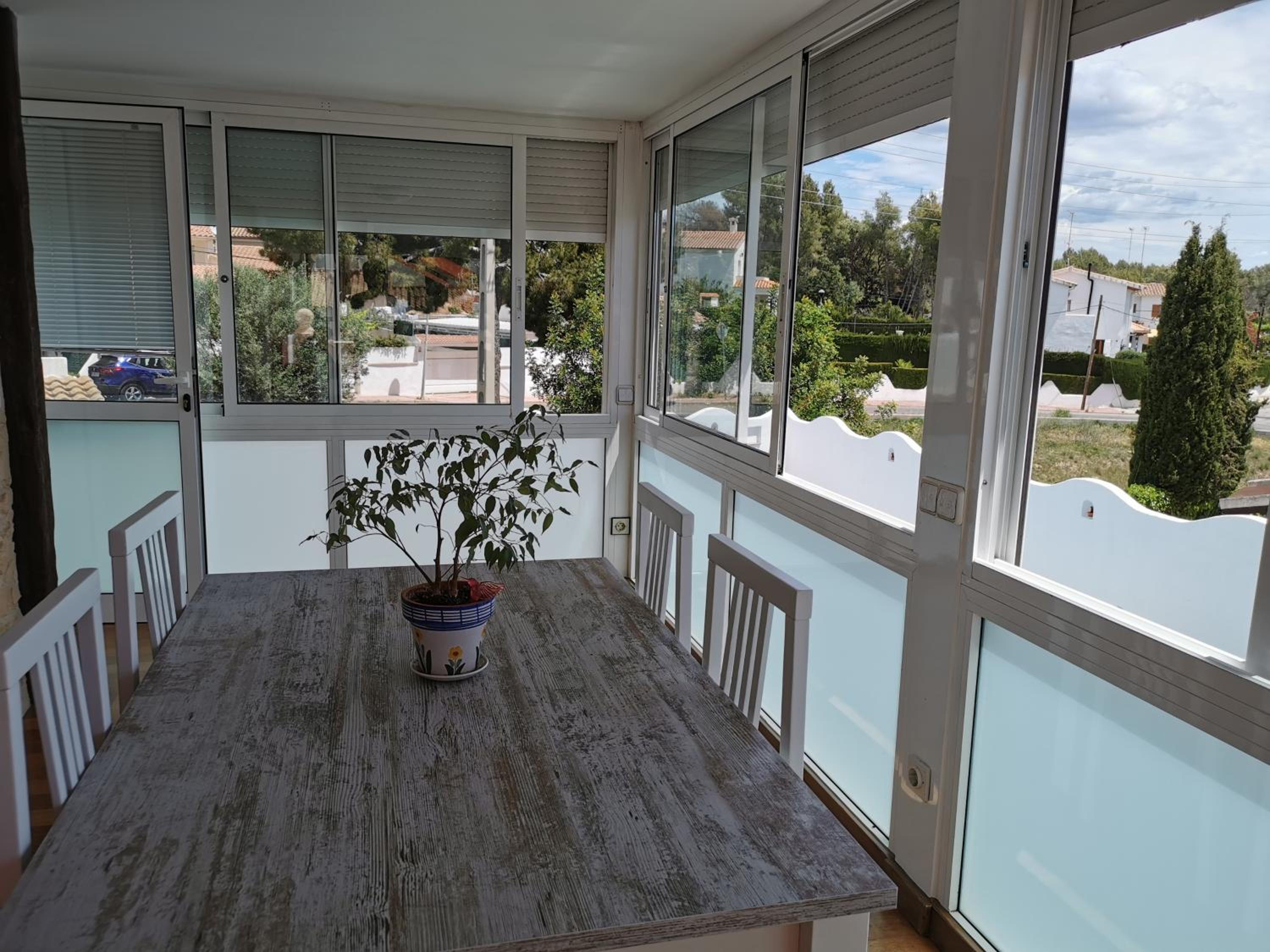 Private Pool near the Beach, 40 min from Barcelona