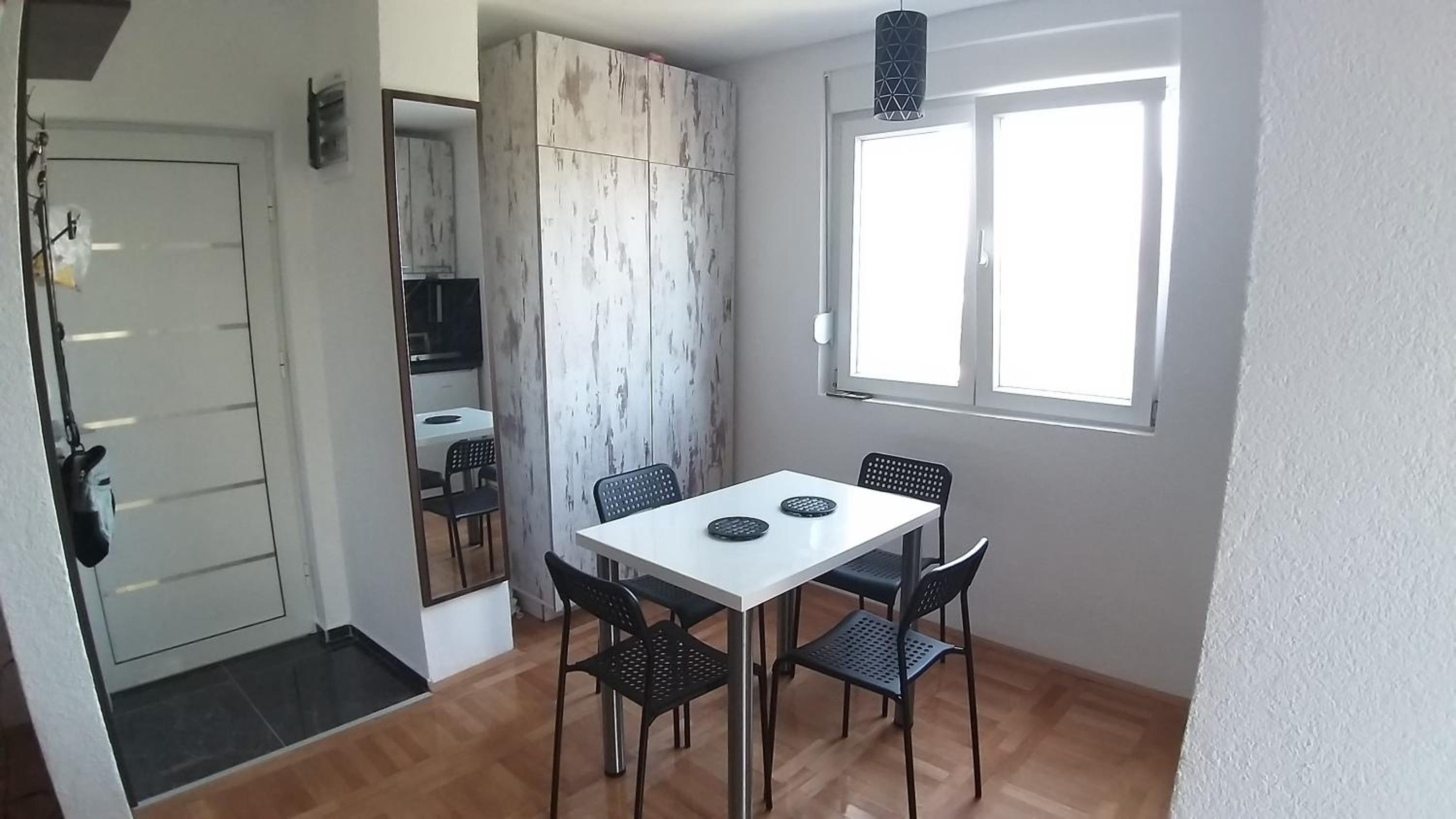Studio "Dobar pogled" view 4
