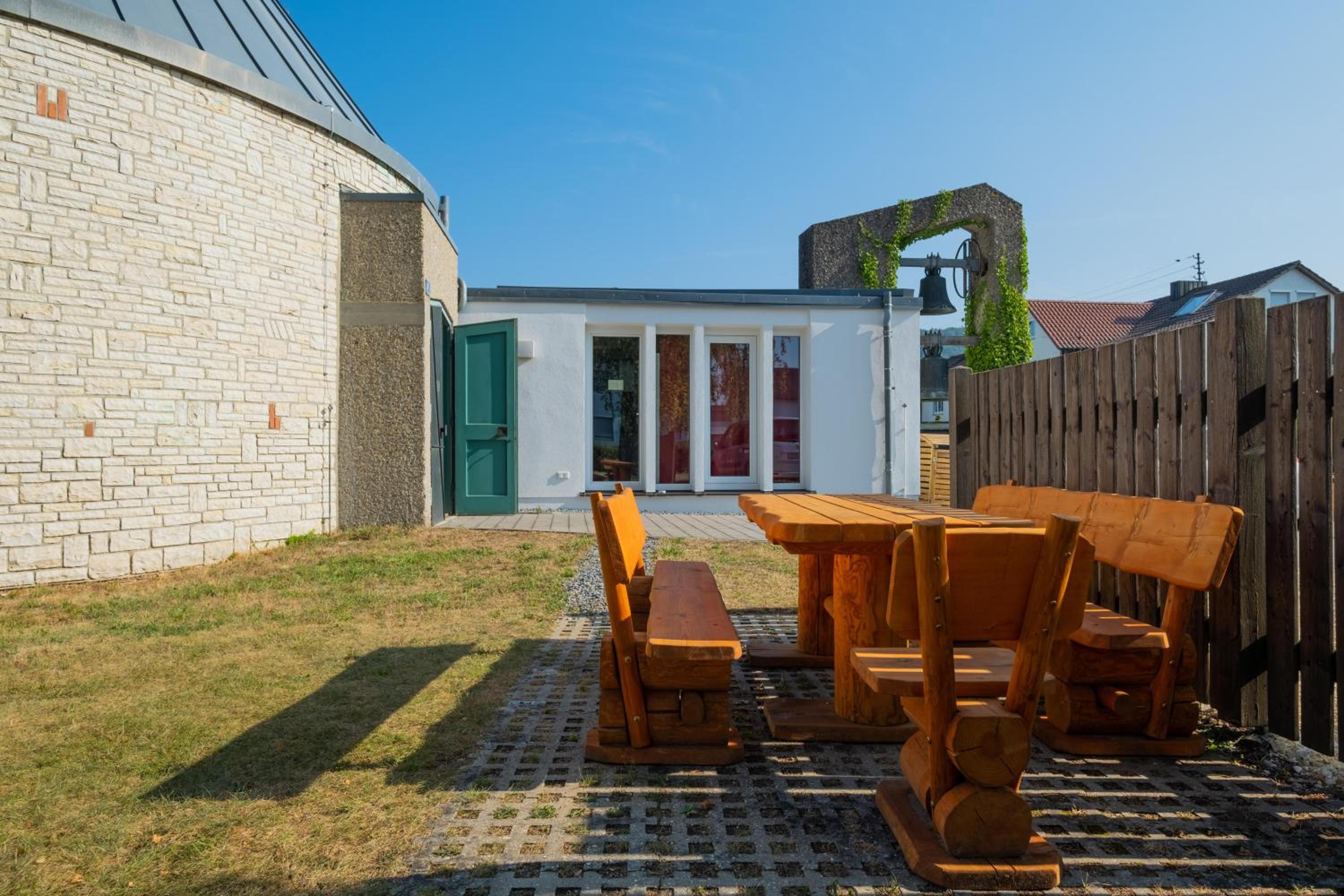 dreamcation - Ehemalige Kirche & Pfarrerwohnung, 3D-Tour, Terrasse, Garten, BBQ view 3