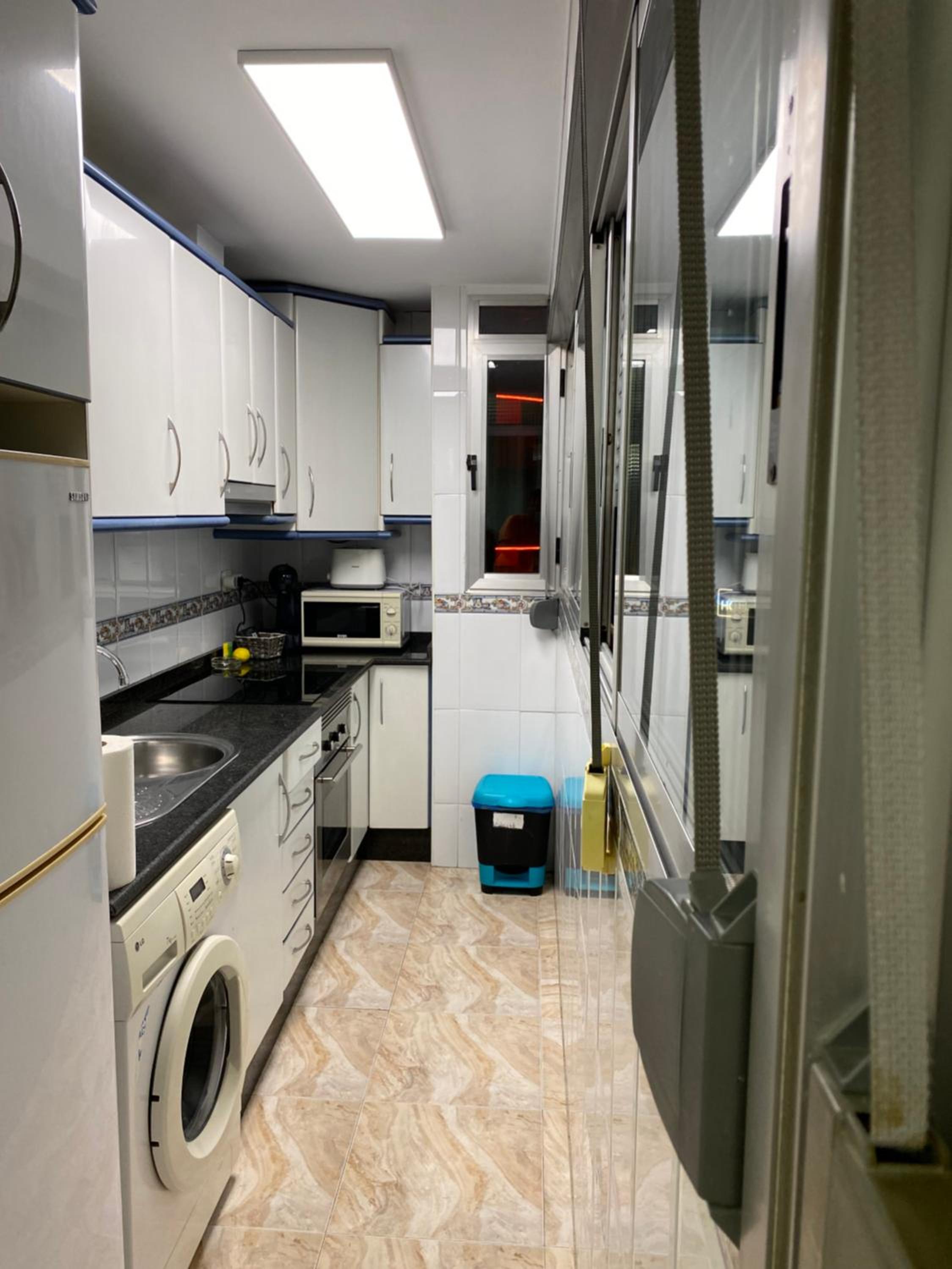 SOLYMAR LEVANTE Apartamento Completo con Piscina y Parking Comunitario