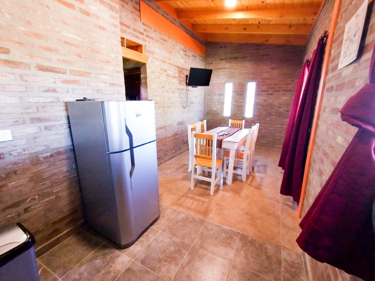 Cabañas Almafuerte - Villa Quillinzo