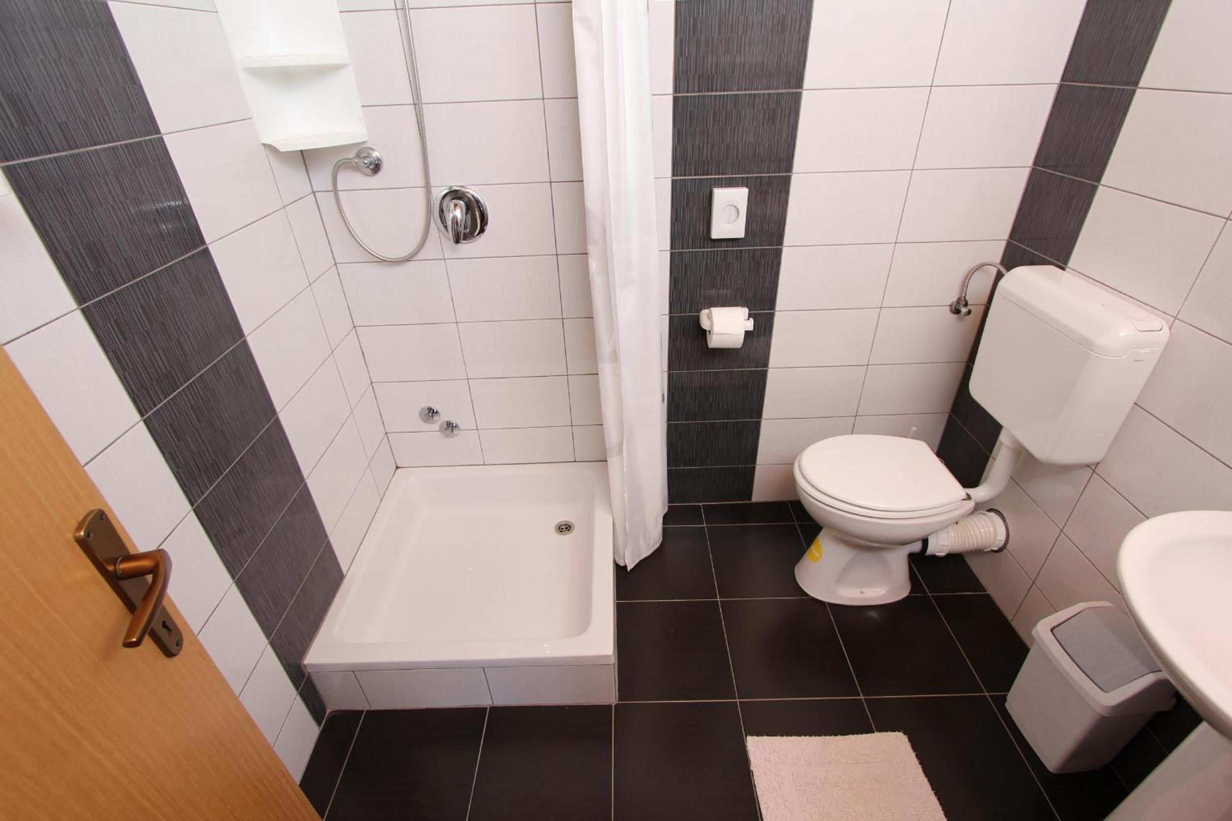 Rooms and Apartment Matosevic