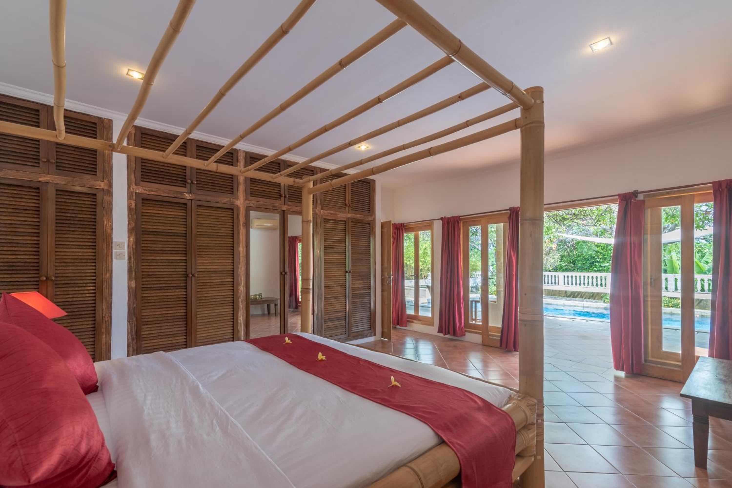 Singaraja Vacations - Villa Dinding Batu - Property Image 78