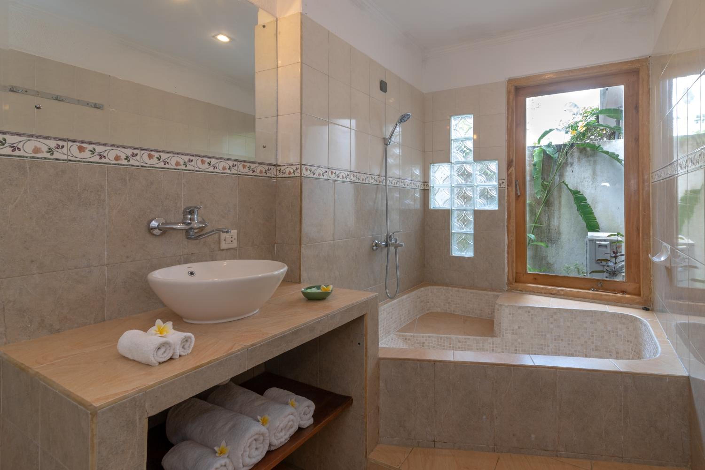 Singaraja Vacations - Villa Dinding Batu - Property Image 20