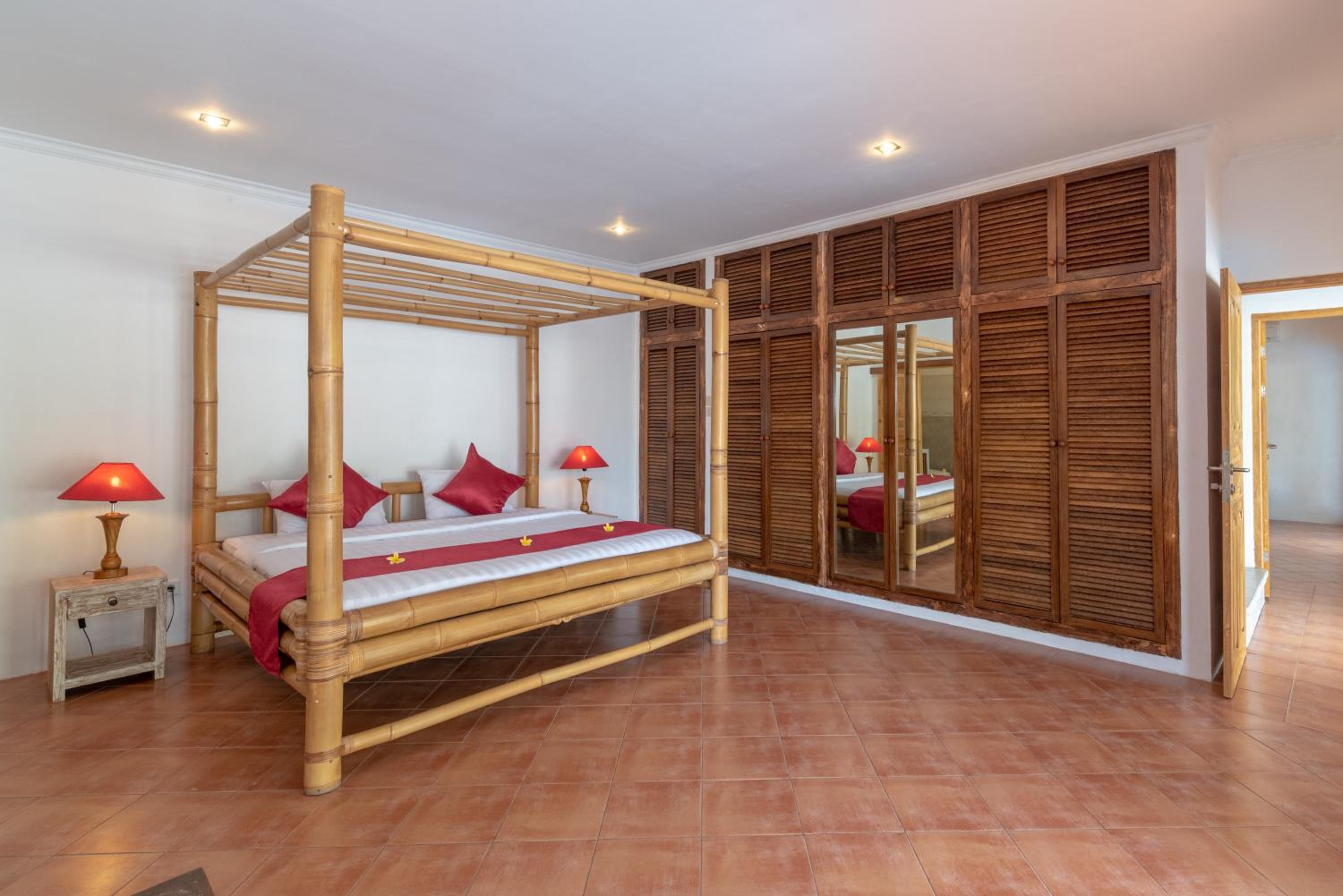 Singaraja Vacations - Villa Dinding Batu - Property Image 21