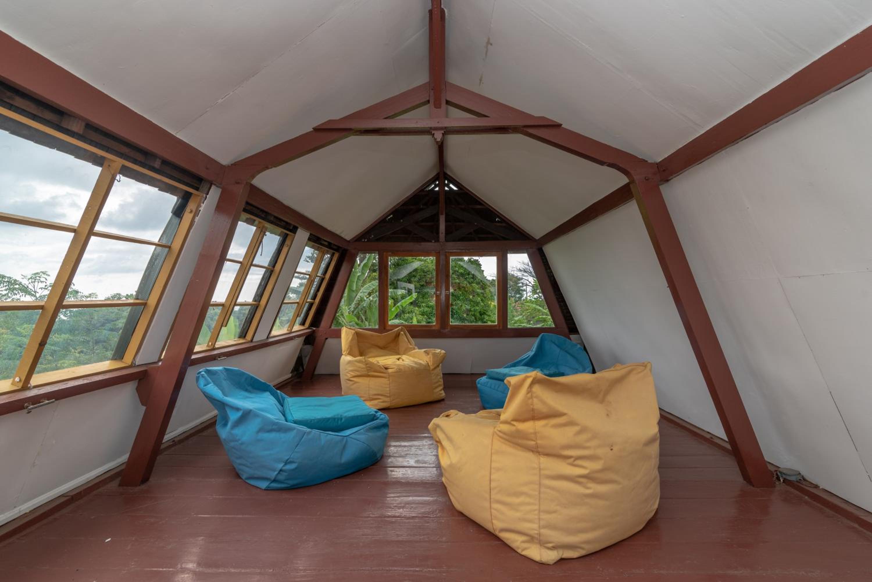 Singaraja Vacations - Villa Dinding Batu - Property Image 17
