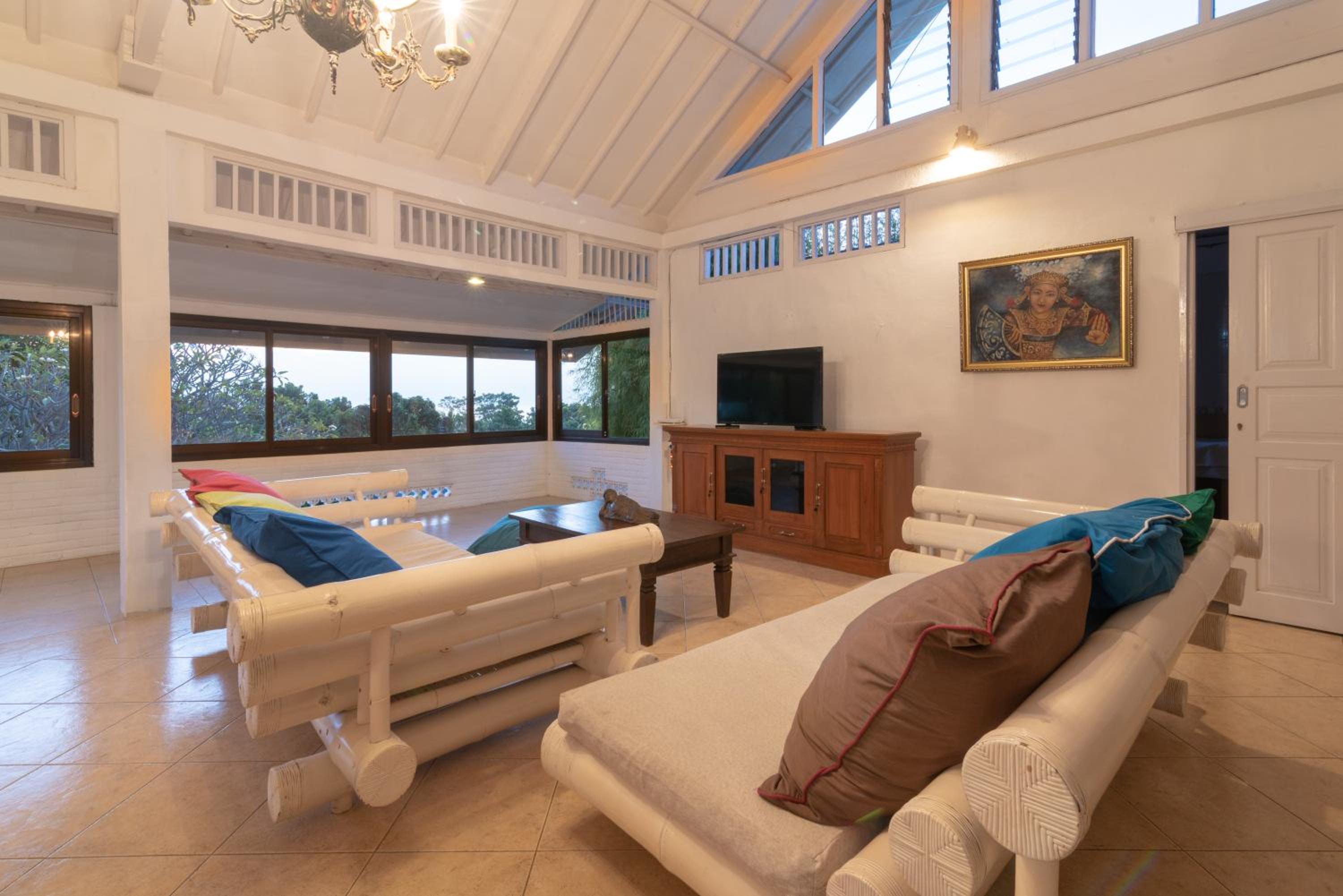 Singaraja Vacations - Villa Dinding Batu - Property Image 3