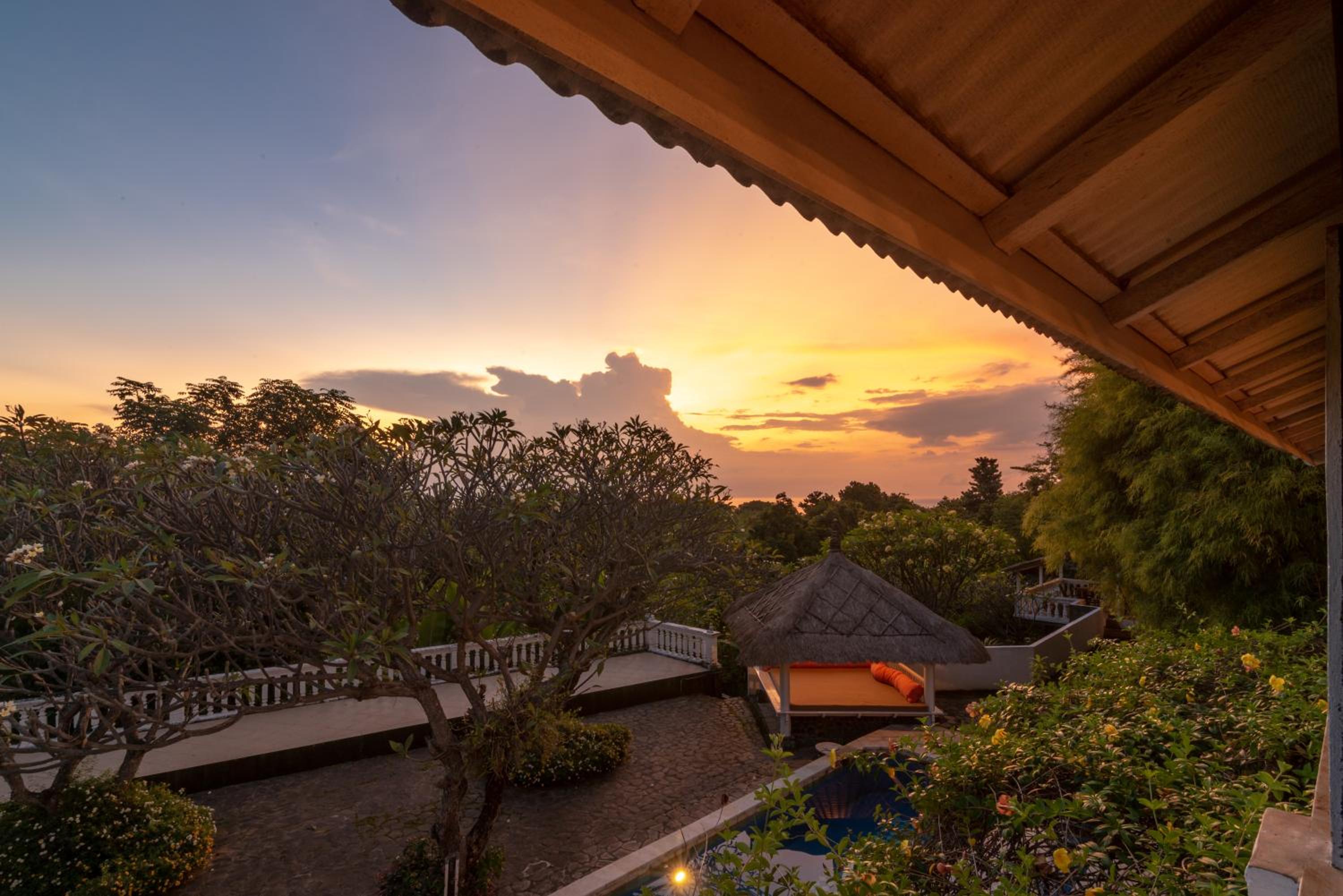 Singaraja Vacations - Villa Dinding Batu - Property Image 38