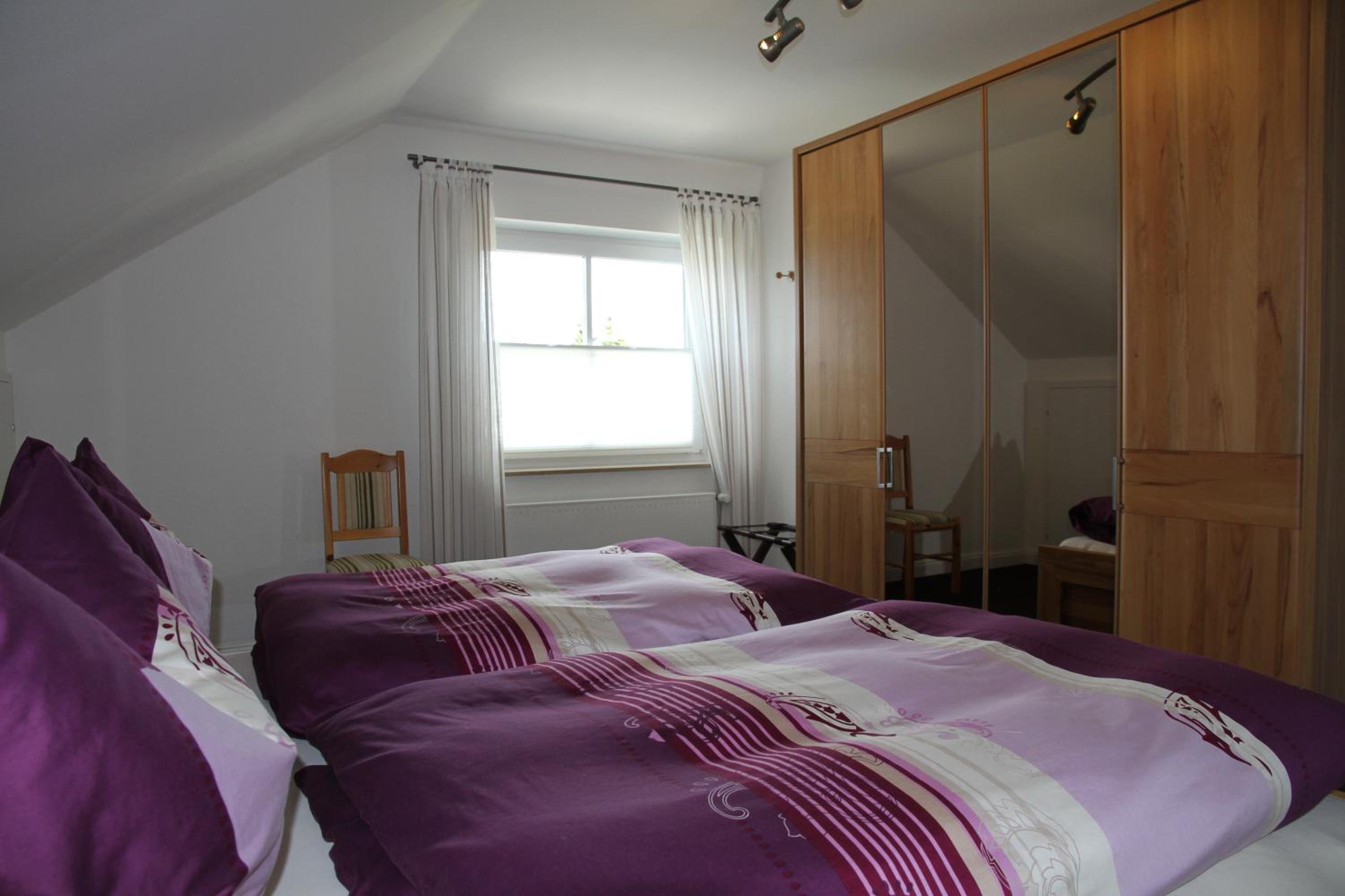 Ferienwohnung Astenpanorama