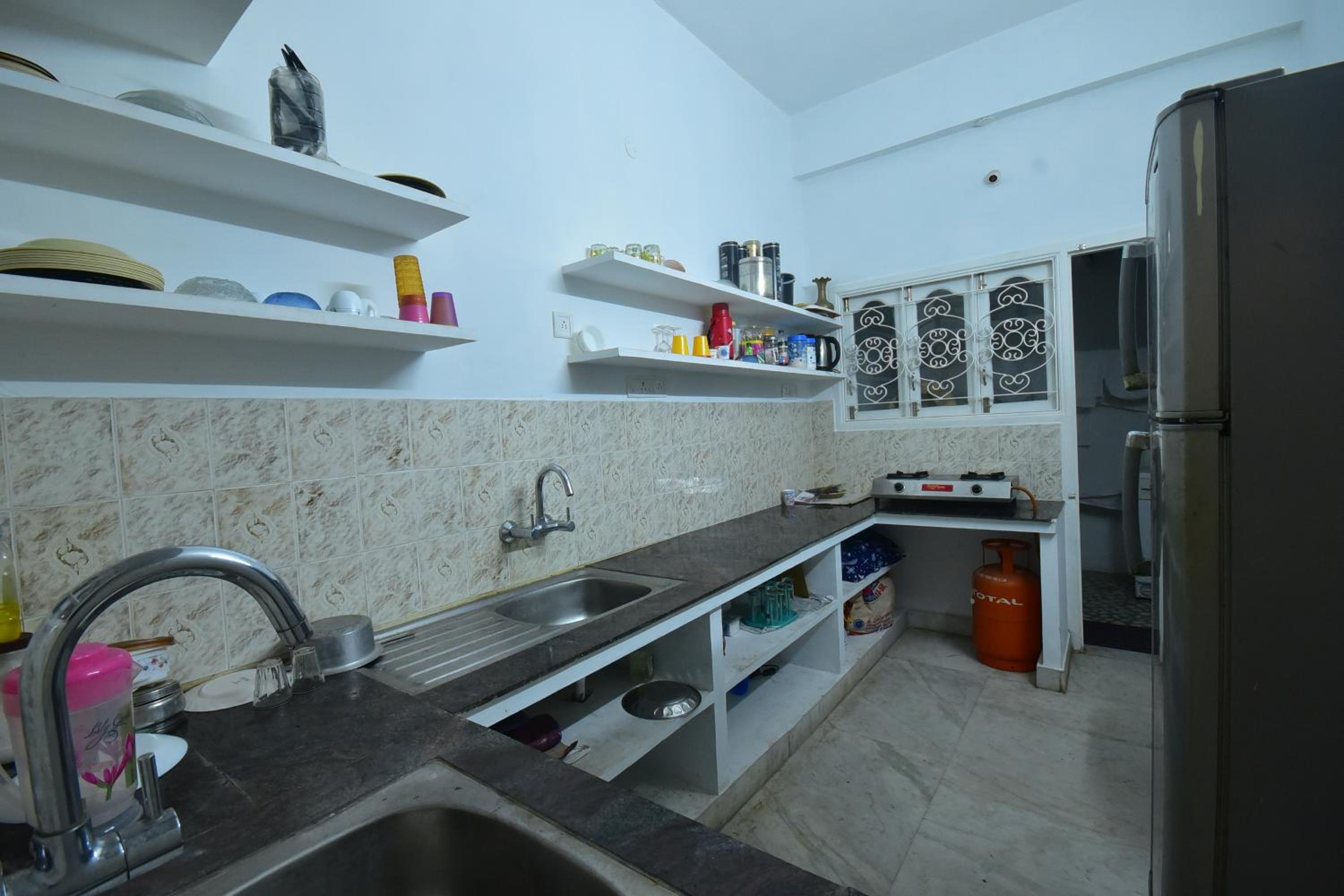 Photo 18