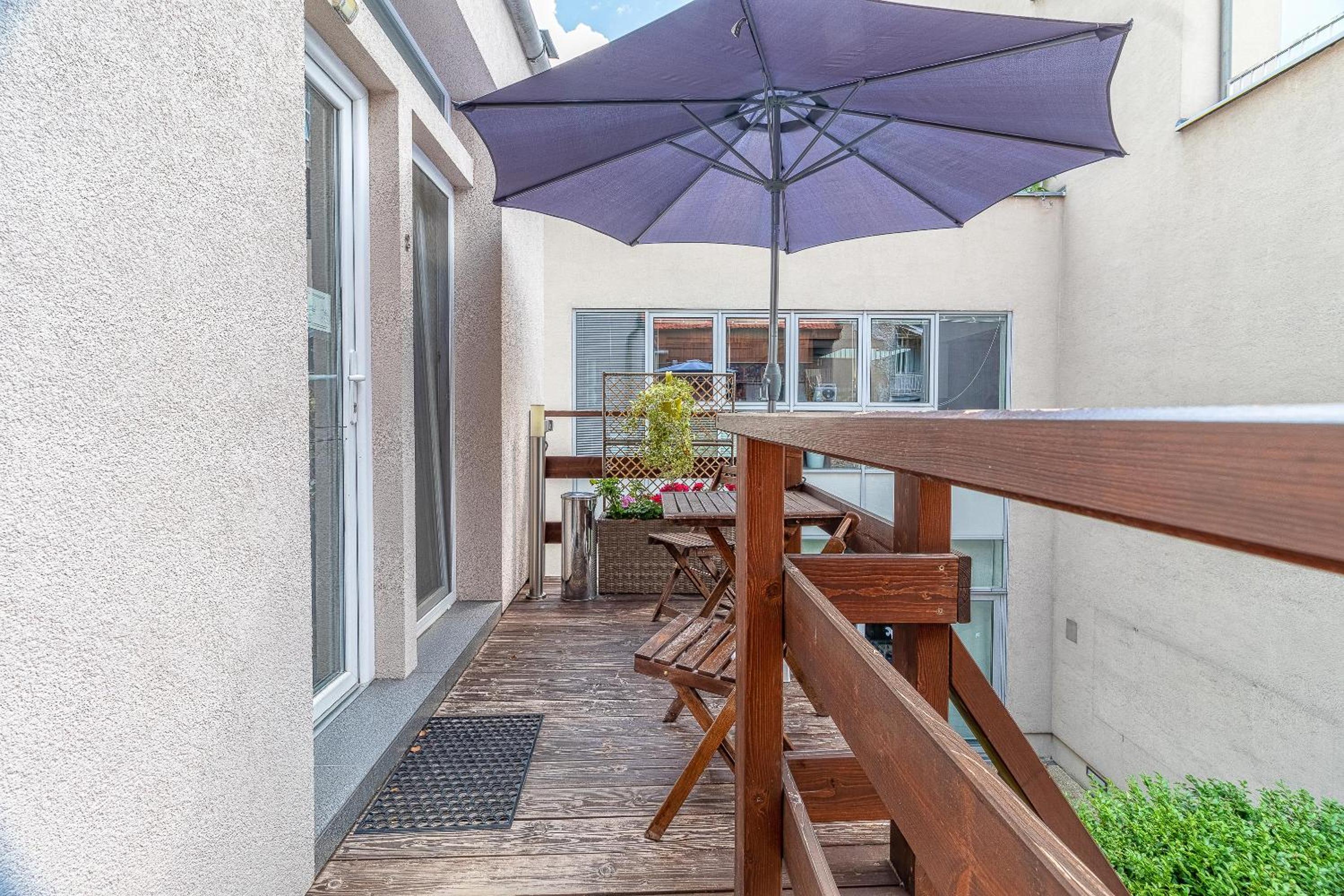 Bratislava -JonasHouse apartment near the City center with a balcony