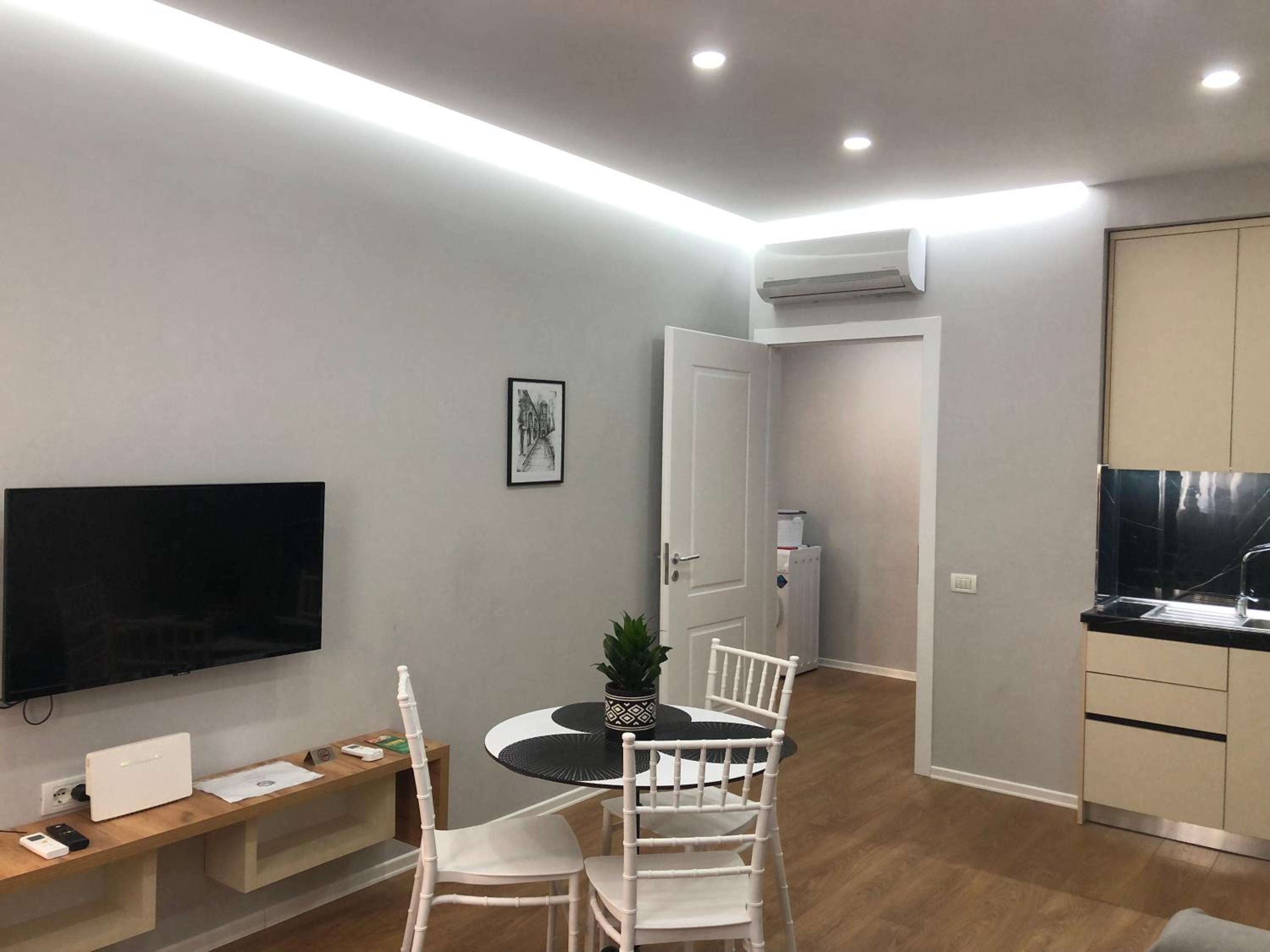Franci's Apartment No2