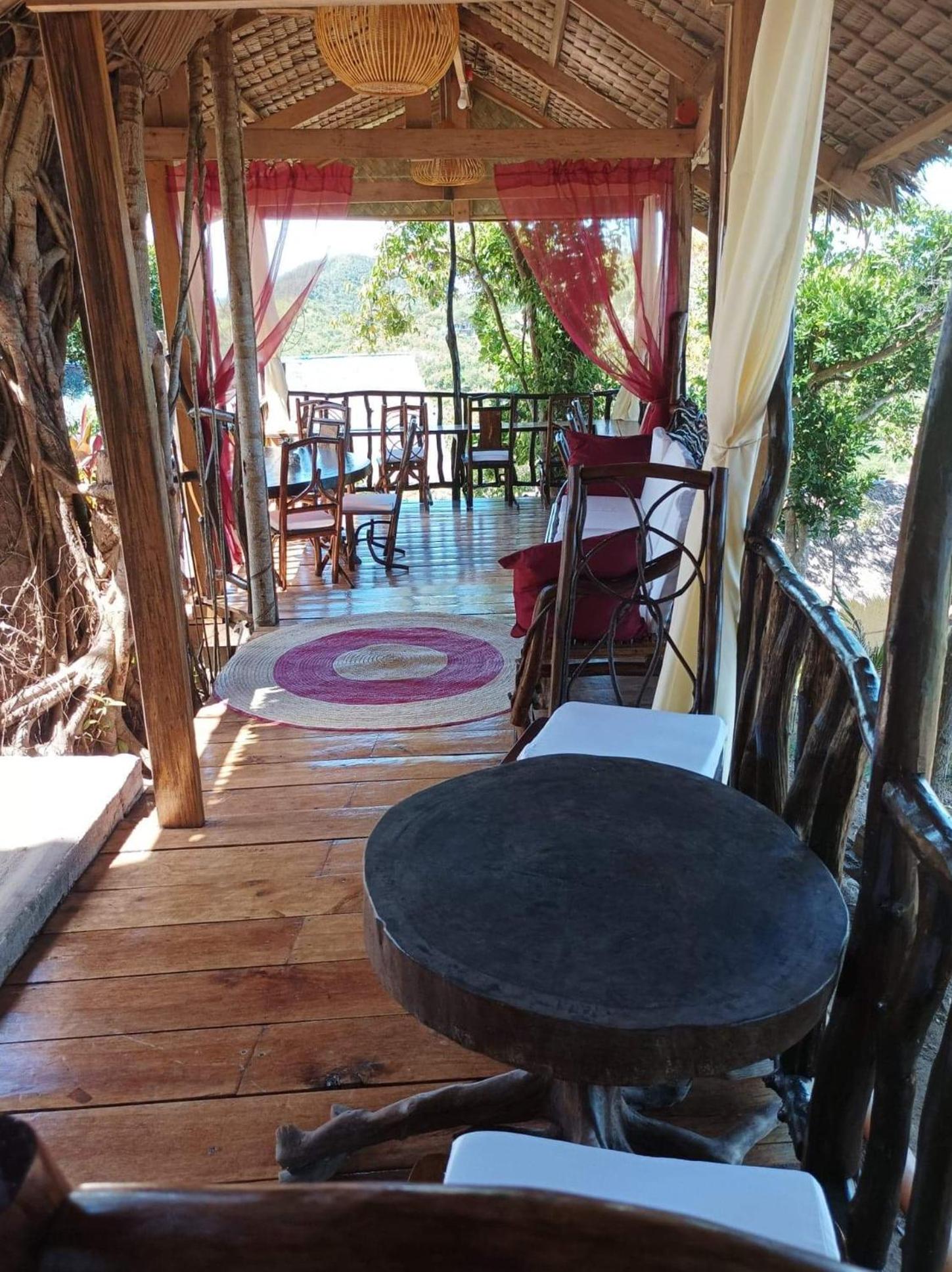 OcamOcam Azur Inn view 2