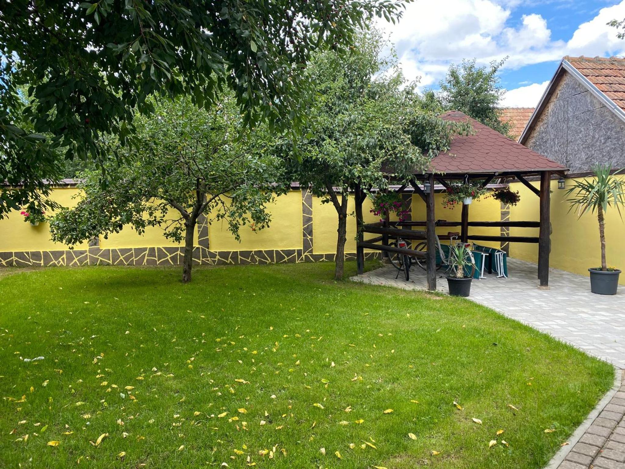 Photo 43