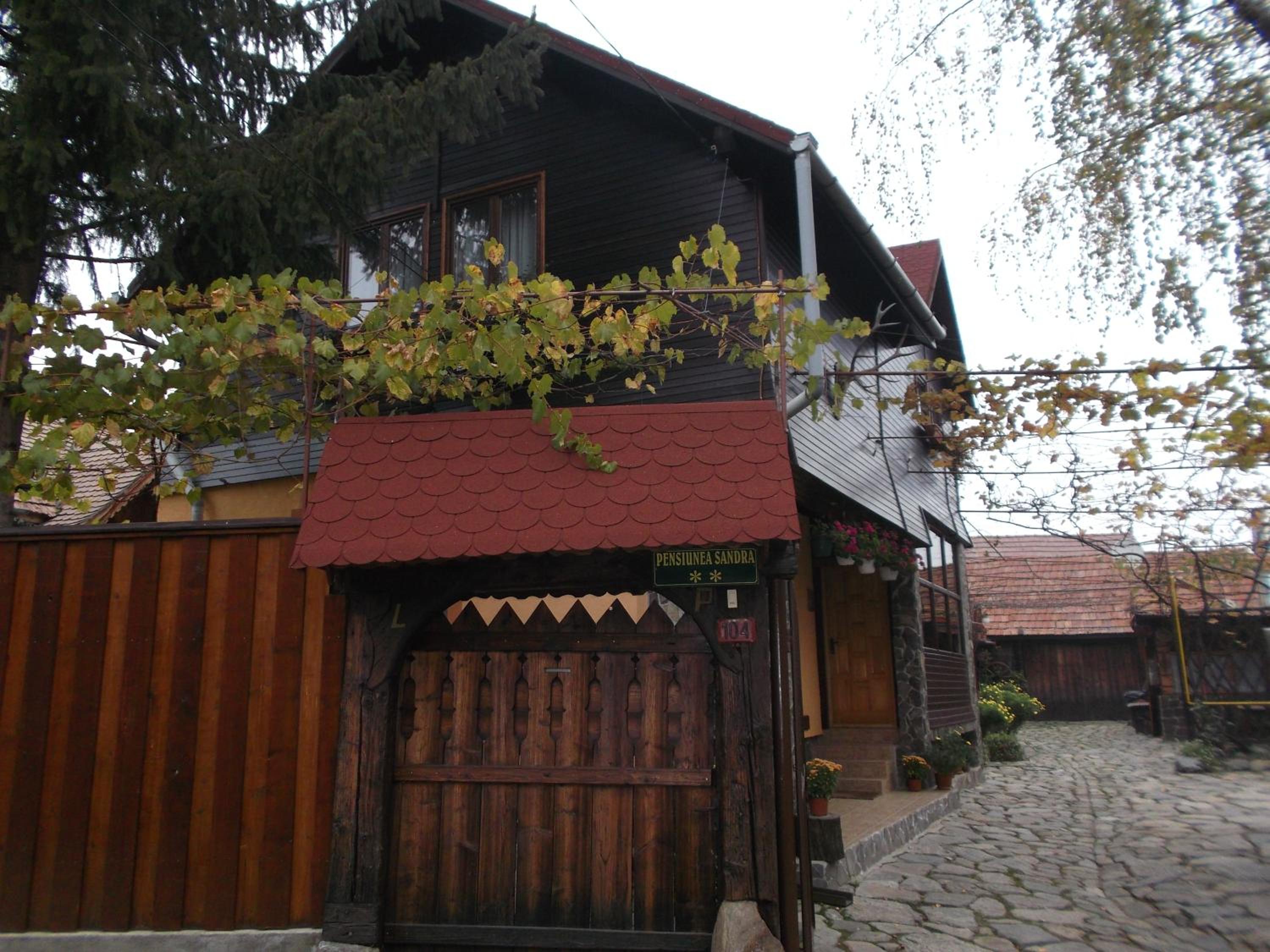 Photo 18