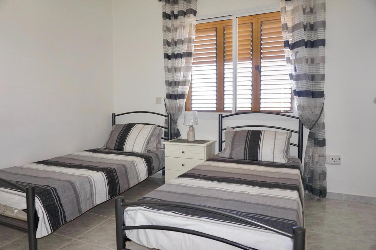 Eva Gardens - Lower Peyia