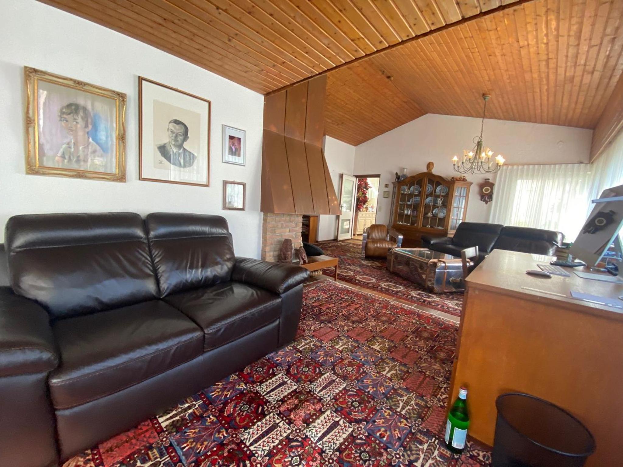 Haus Pia Executive Suites