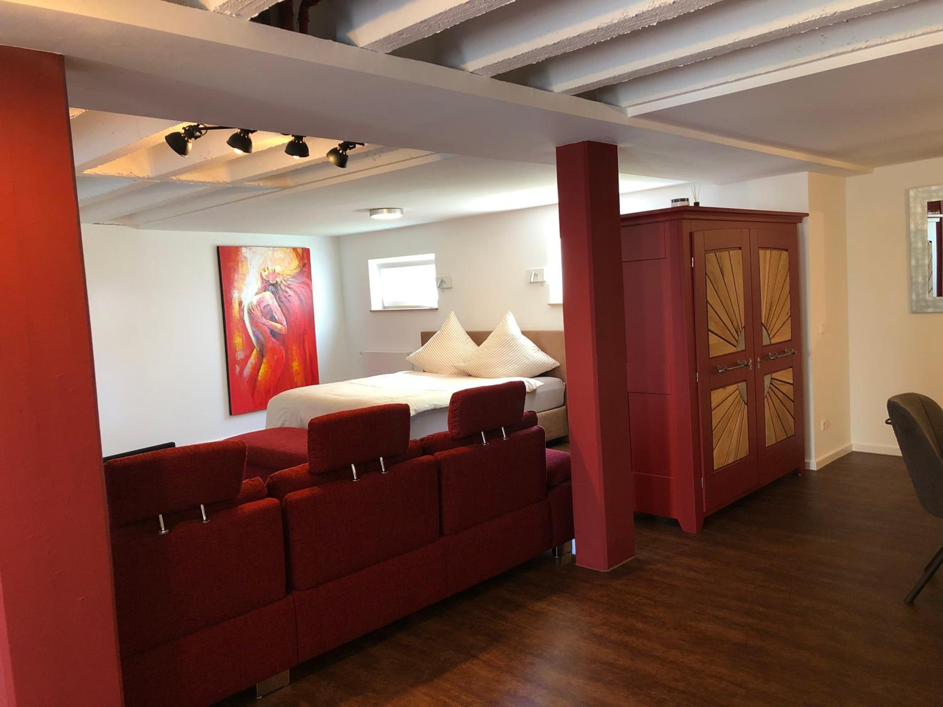 Haus Pia Executive Suites